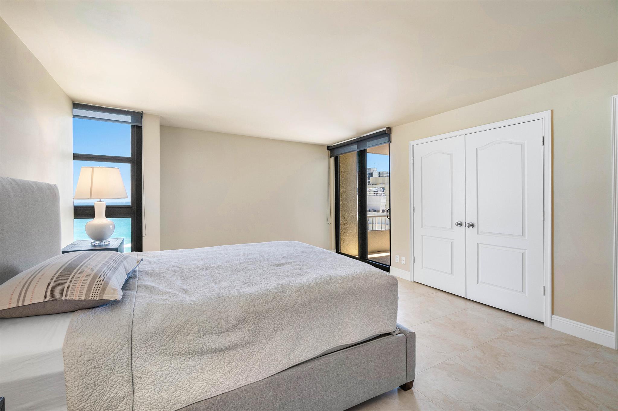 5510 N Ocean Drive 15-b Property Photo 58