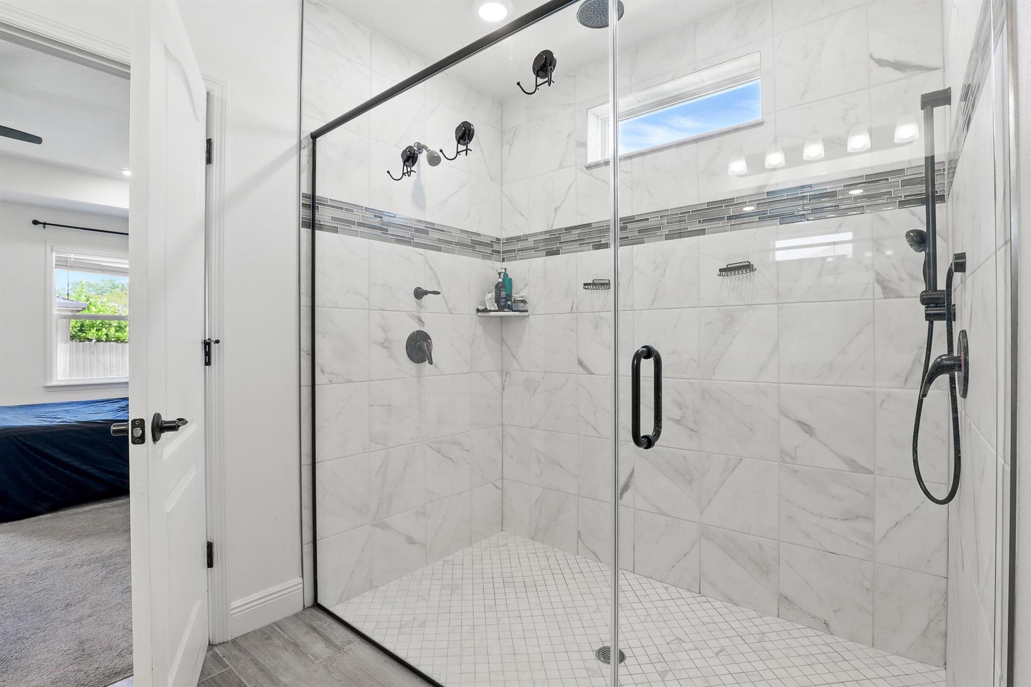 1041 Sw Dartmouth Avenue Property Photo 9
