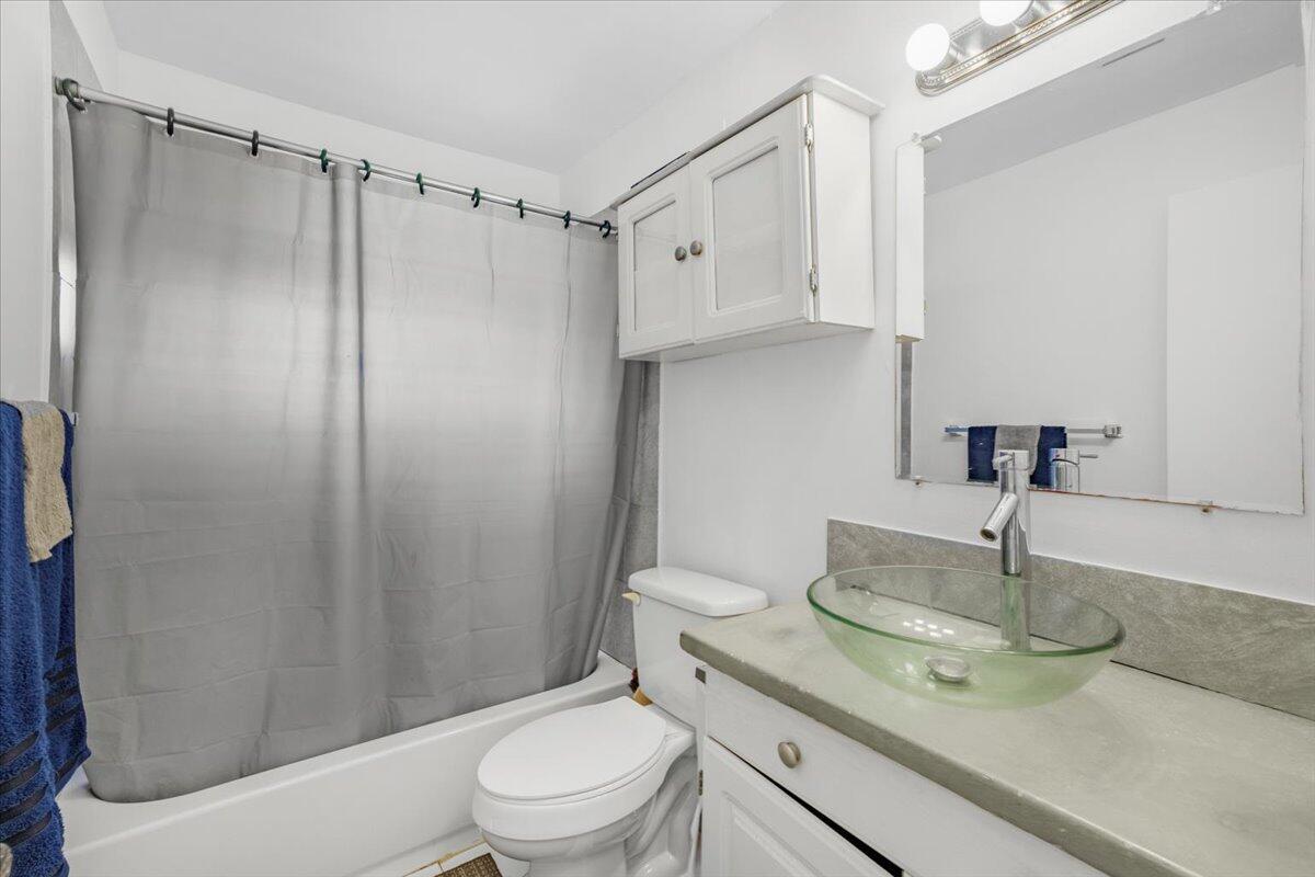 2910 Sw 11th Street Property Photo 23
