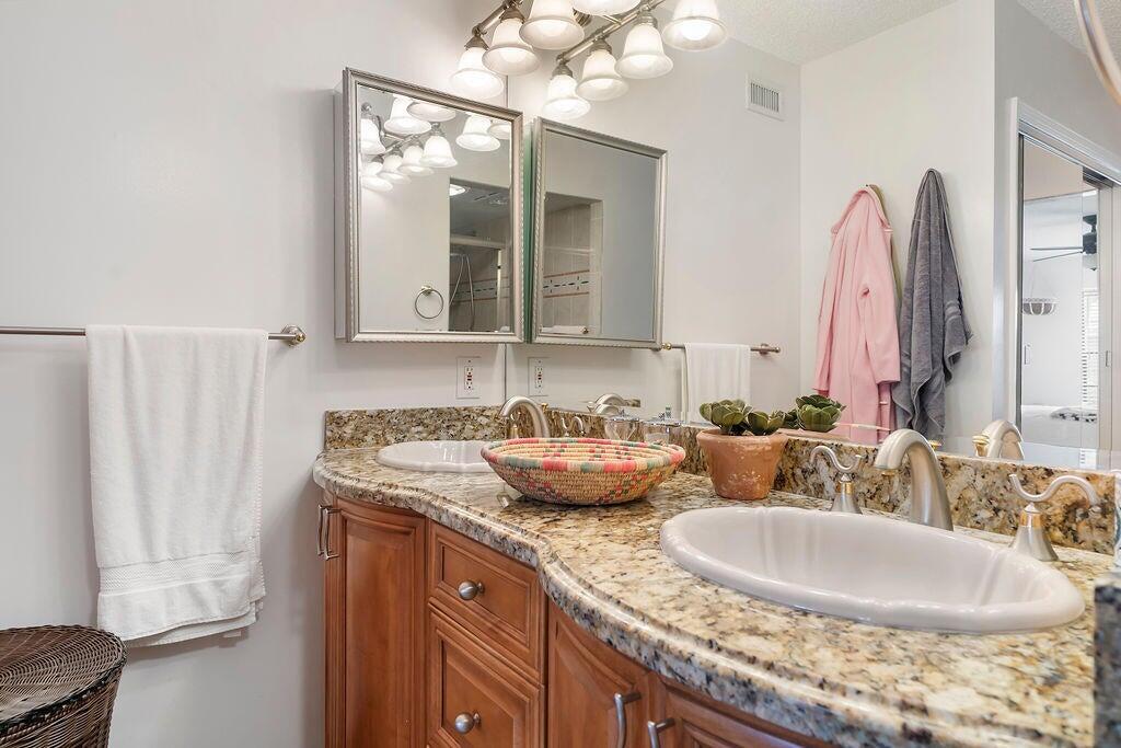 9900 Pineapple Tree Drive 106 Property Photo 12