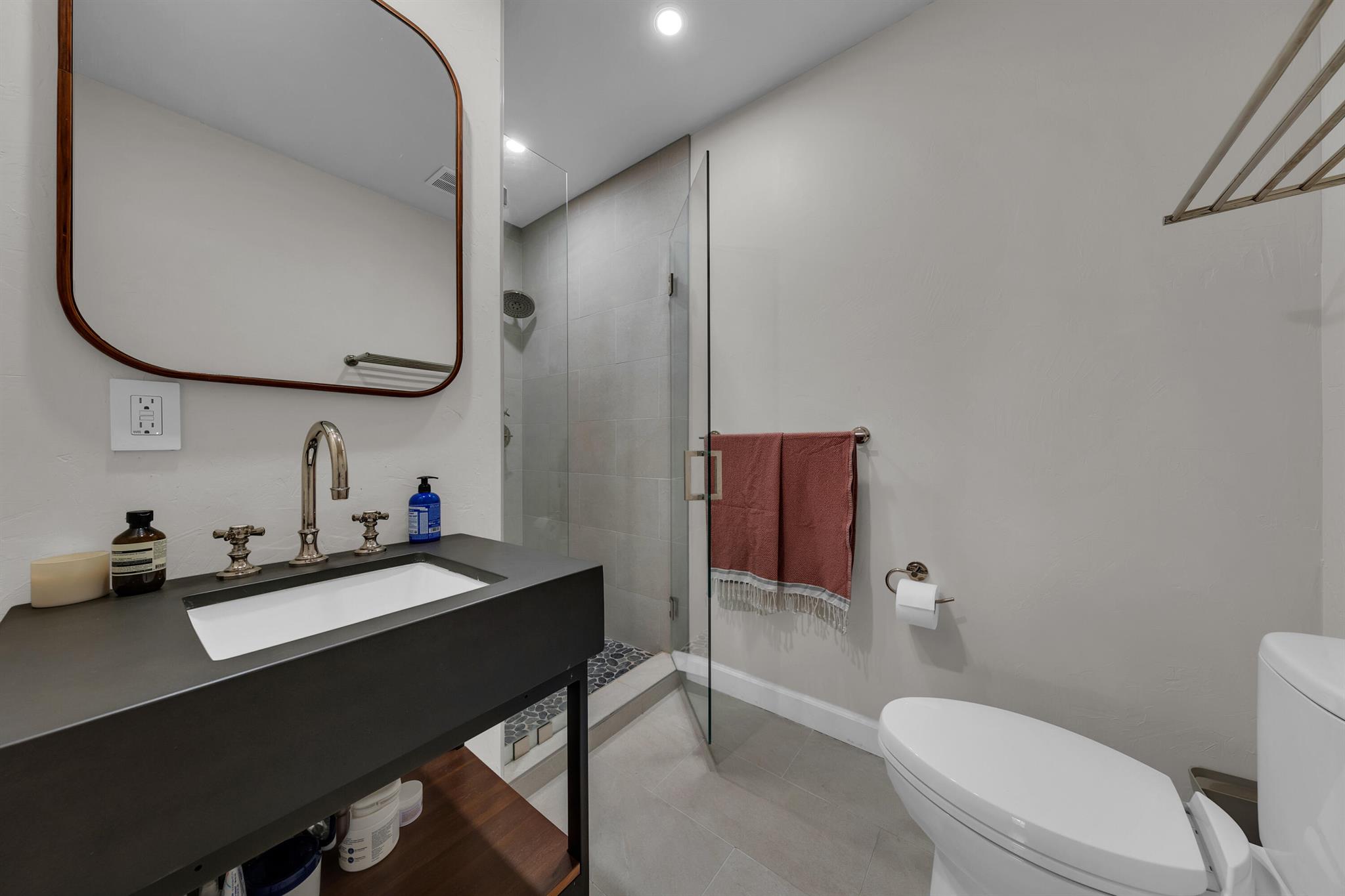 500 N Victoria Park Road Property Photo 15