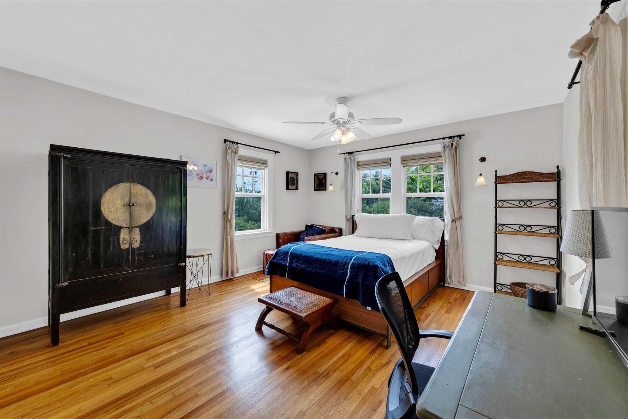 500 N Victoria Park Road Property Photo 16