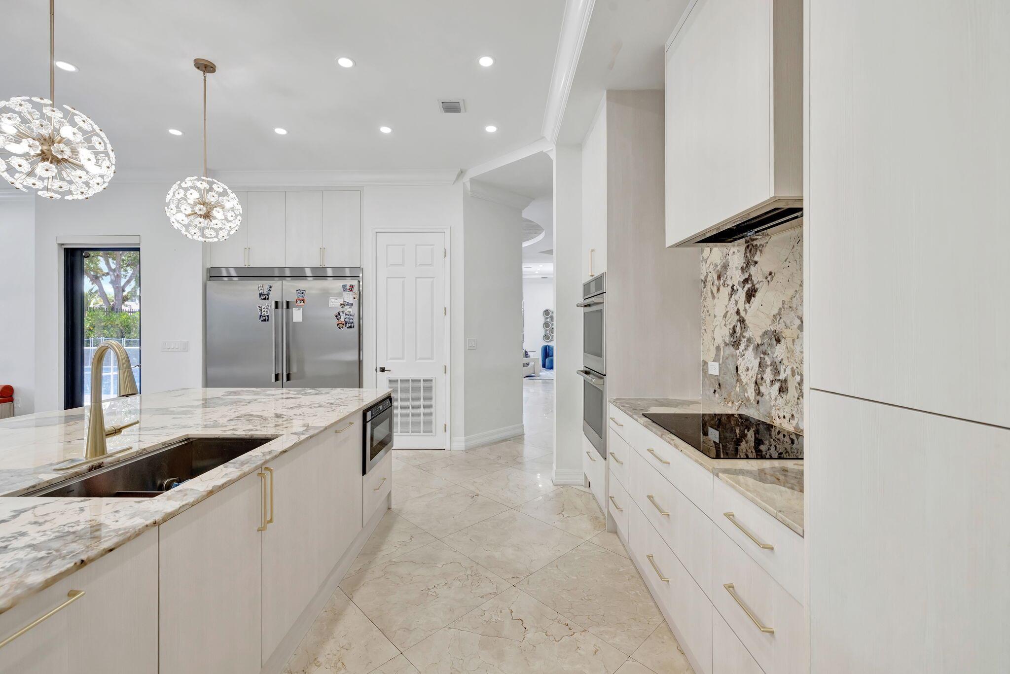 3533 Forest View Circle Property Photo 18