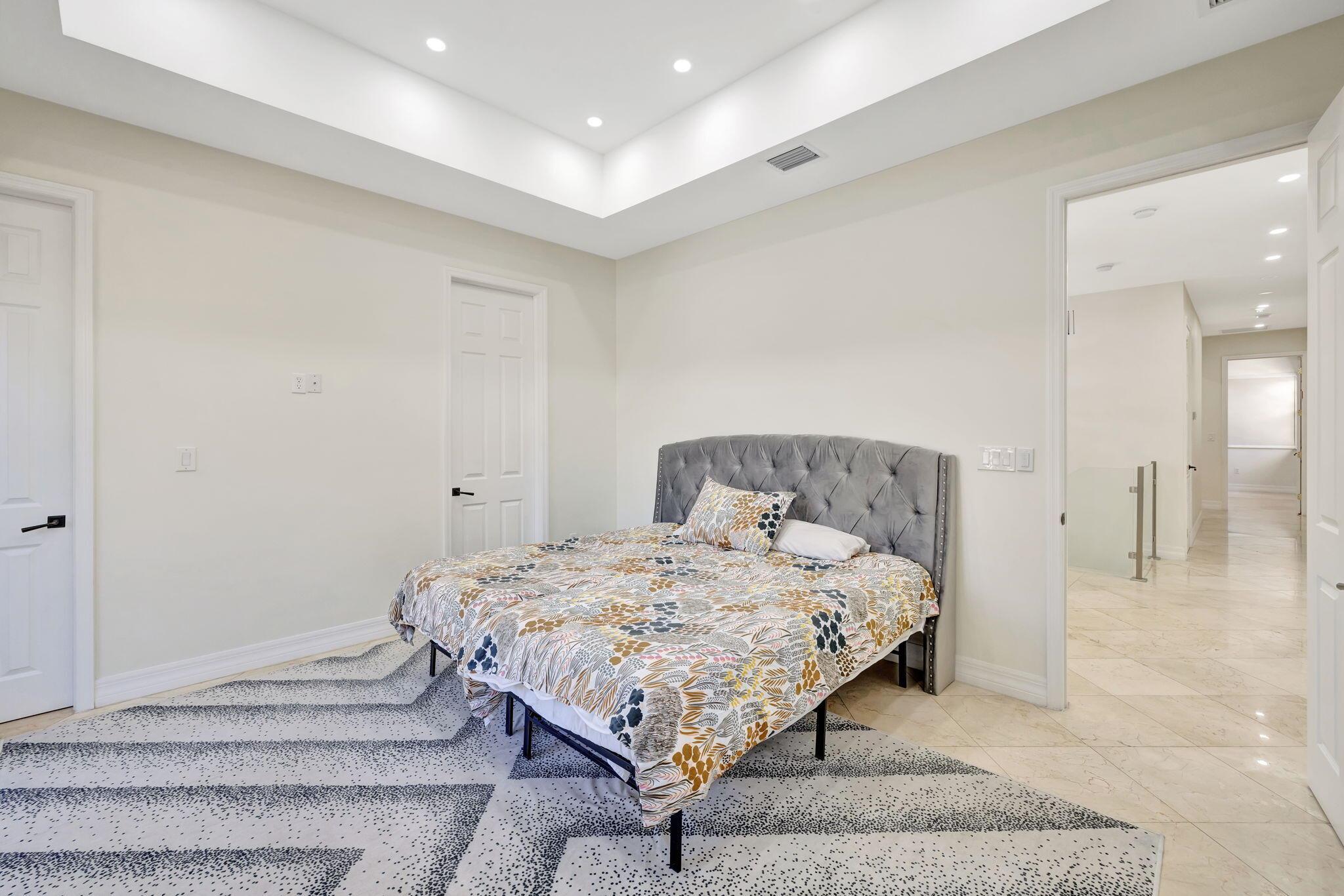 3533 Forest View Circle Property Photo 40