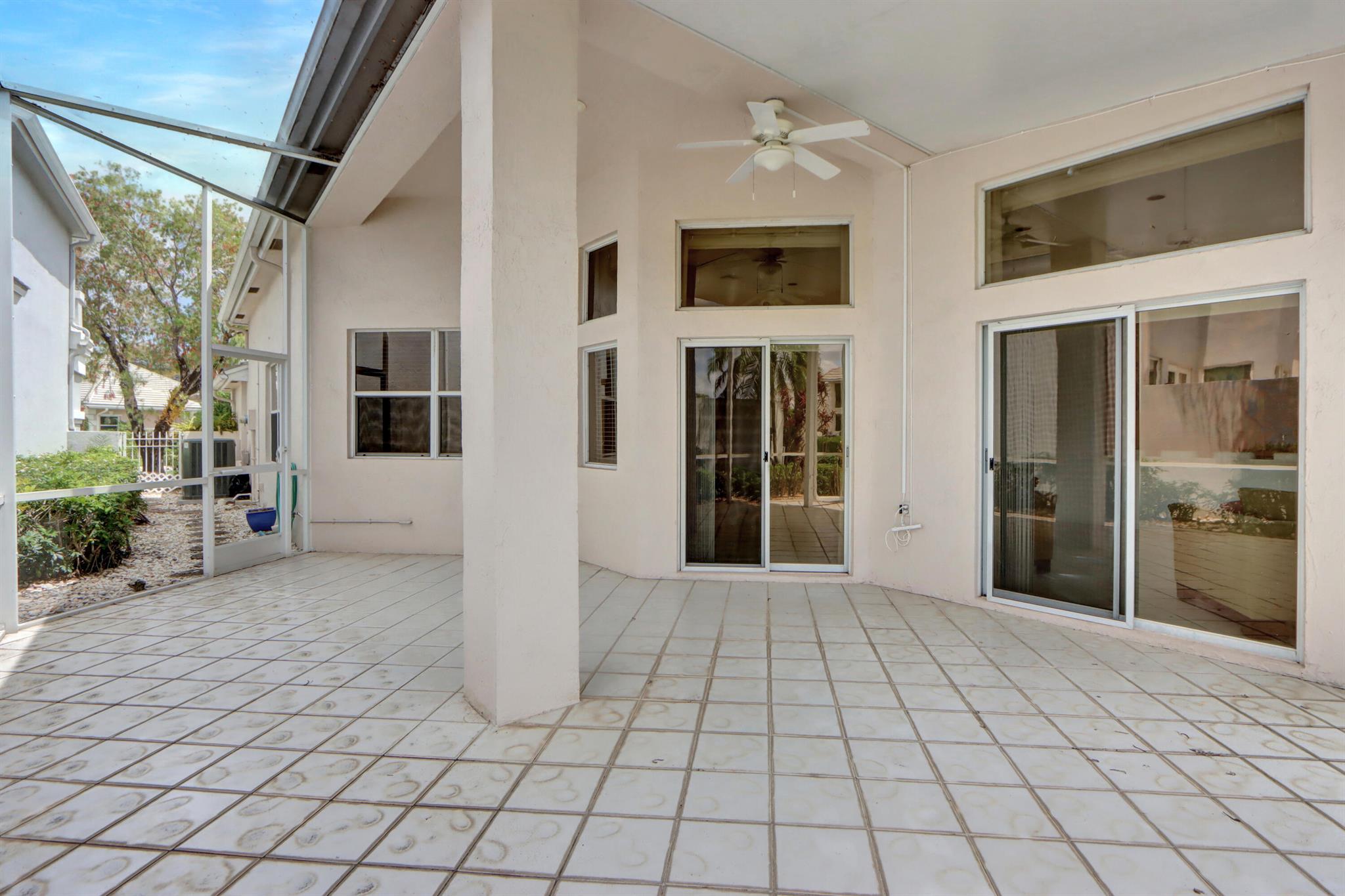 8013 Travlers Tree Drive Property Photo 28