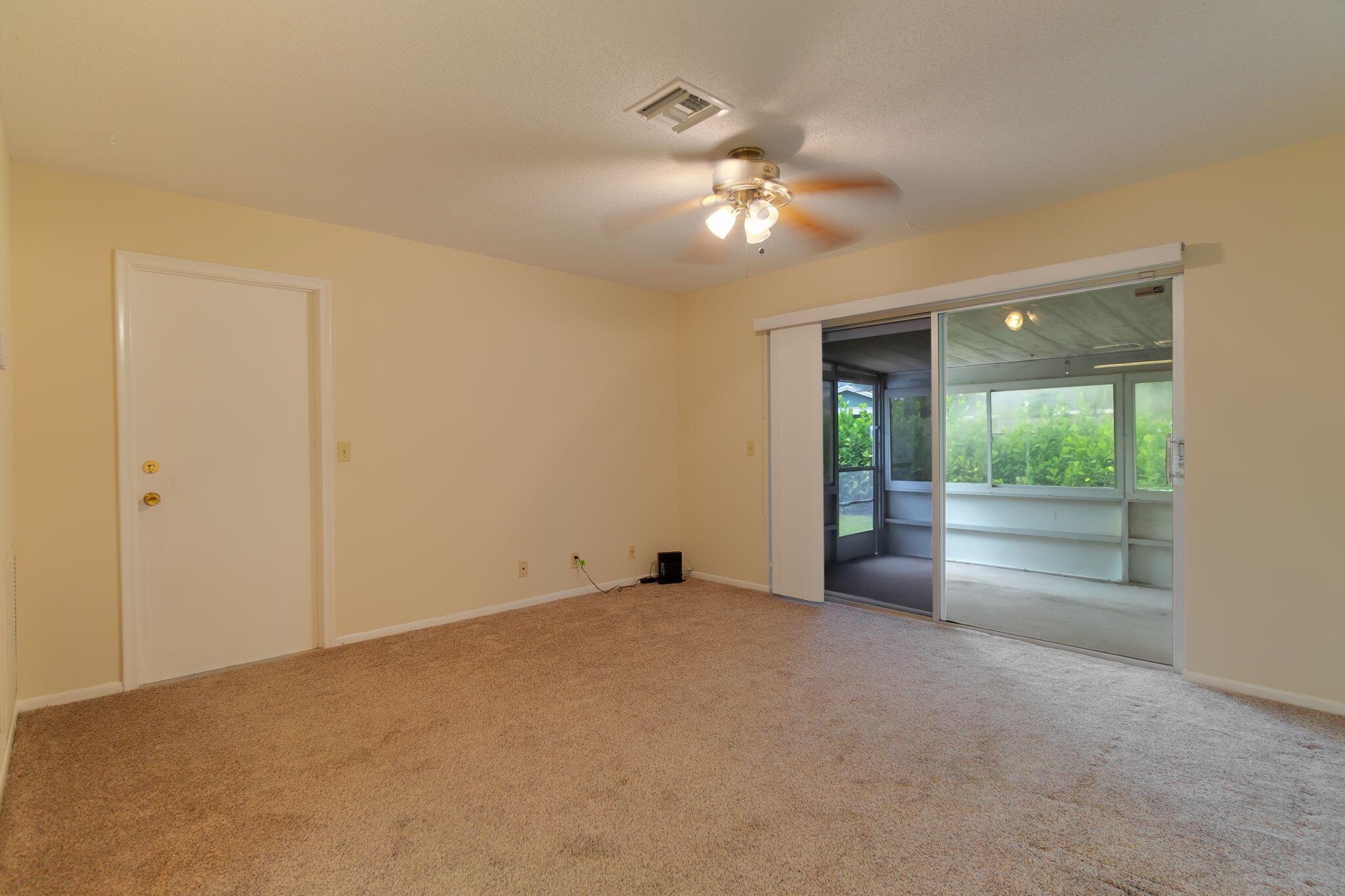 6517 Ramblewood Circle Property Photo 17