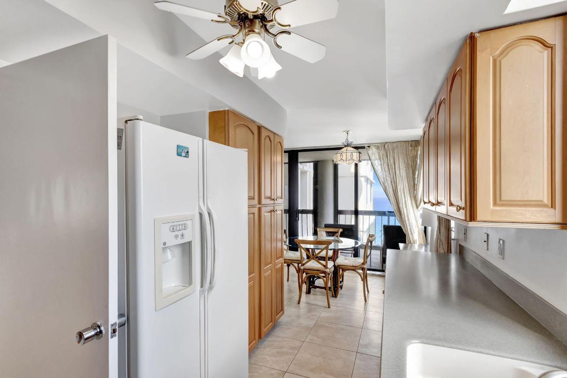 5380 N Ocean Drive 15 A Property Photo 30