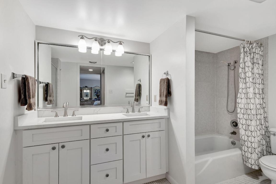 5380 N Ocean Drive 15 A Property Photo 34