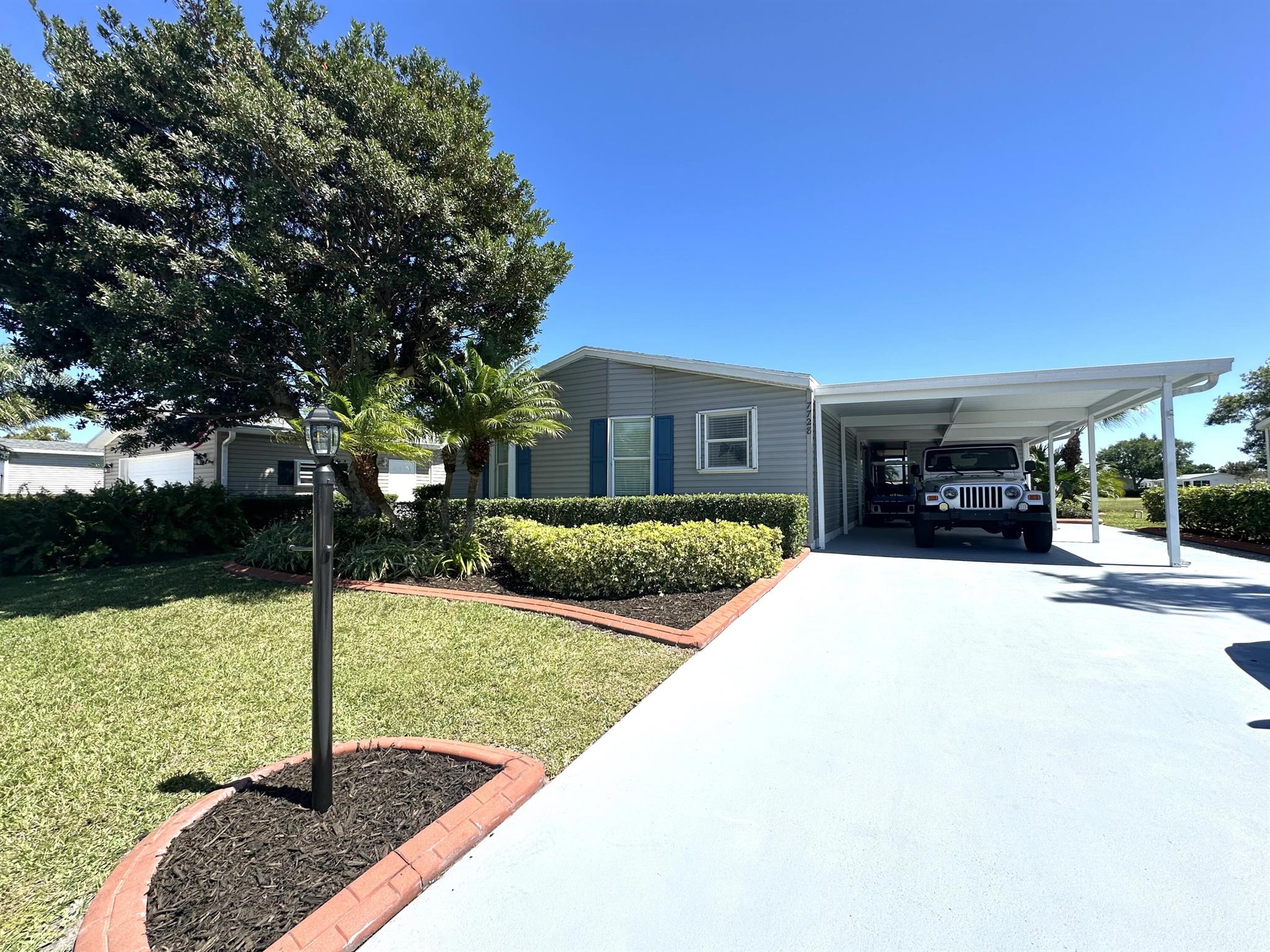 7728 Mcclintock Way Property Photo 1
