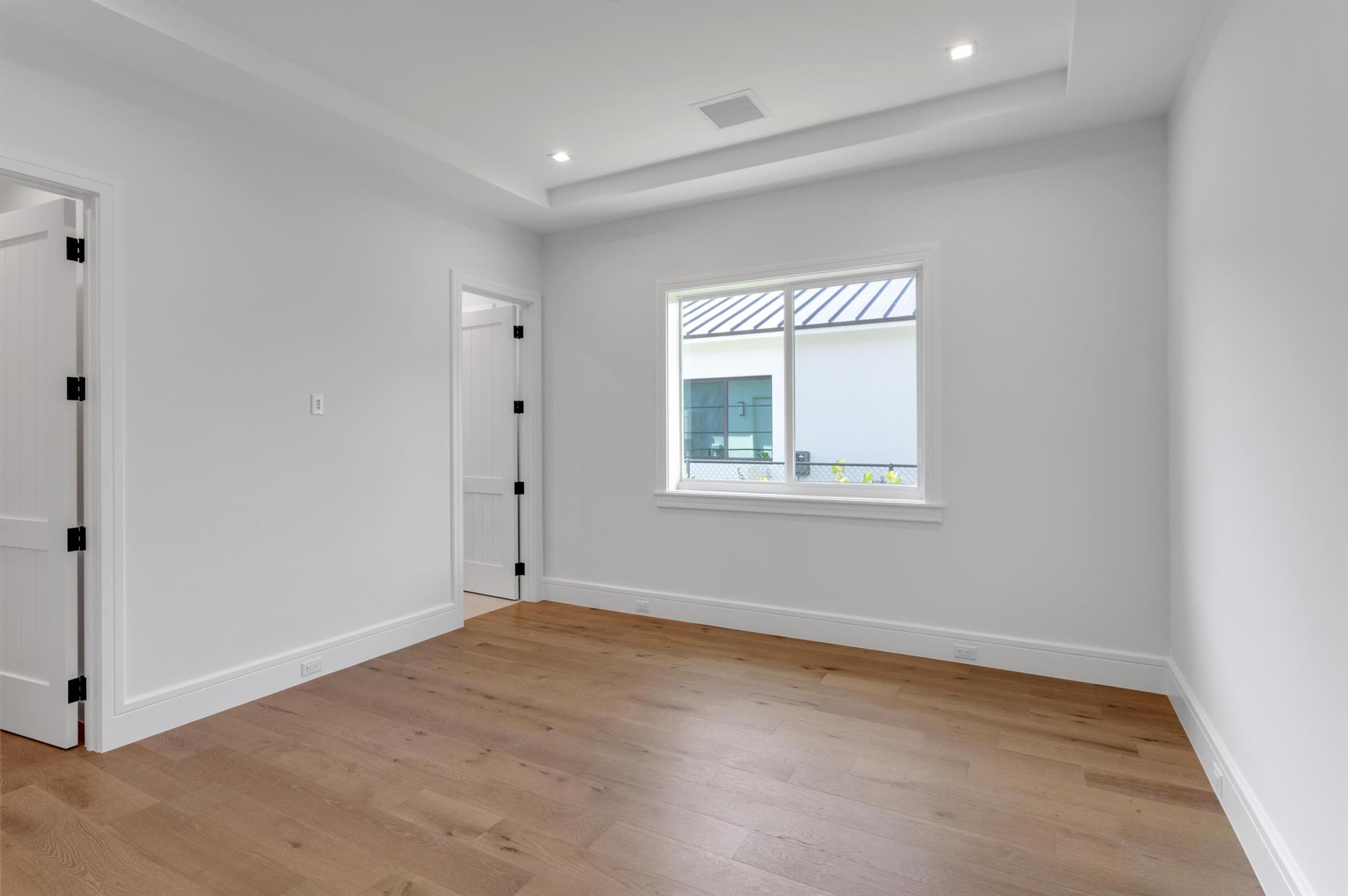 252 Ne 17th Street Property Photo 15