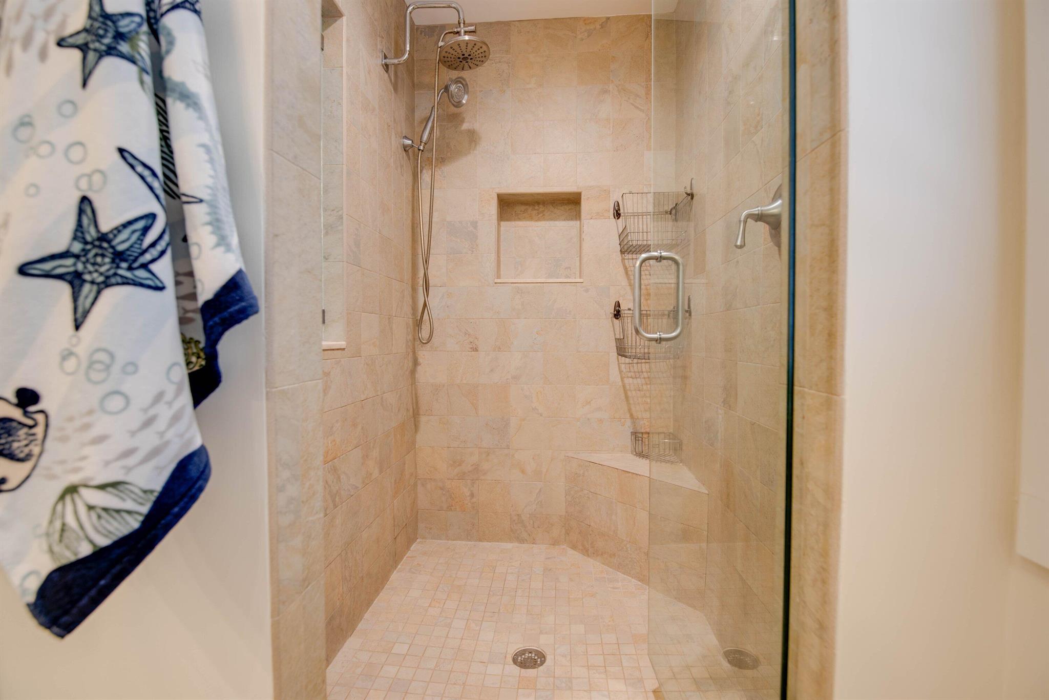 3359 Riviera Drive Property Photo 13