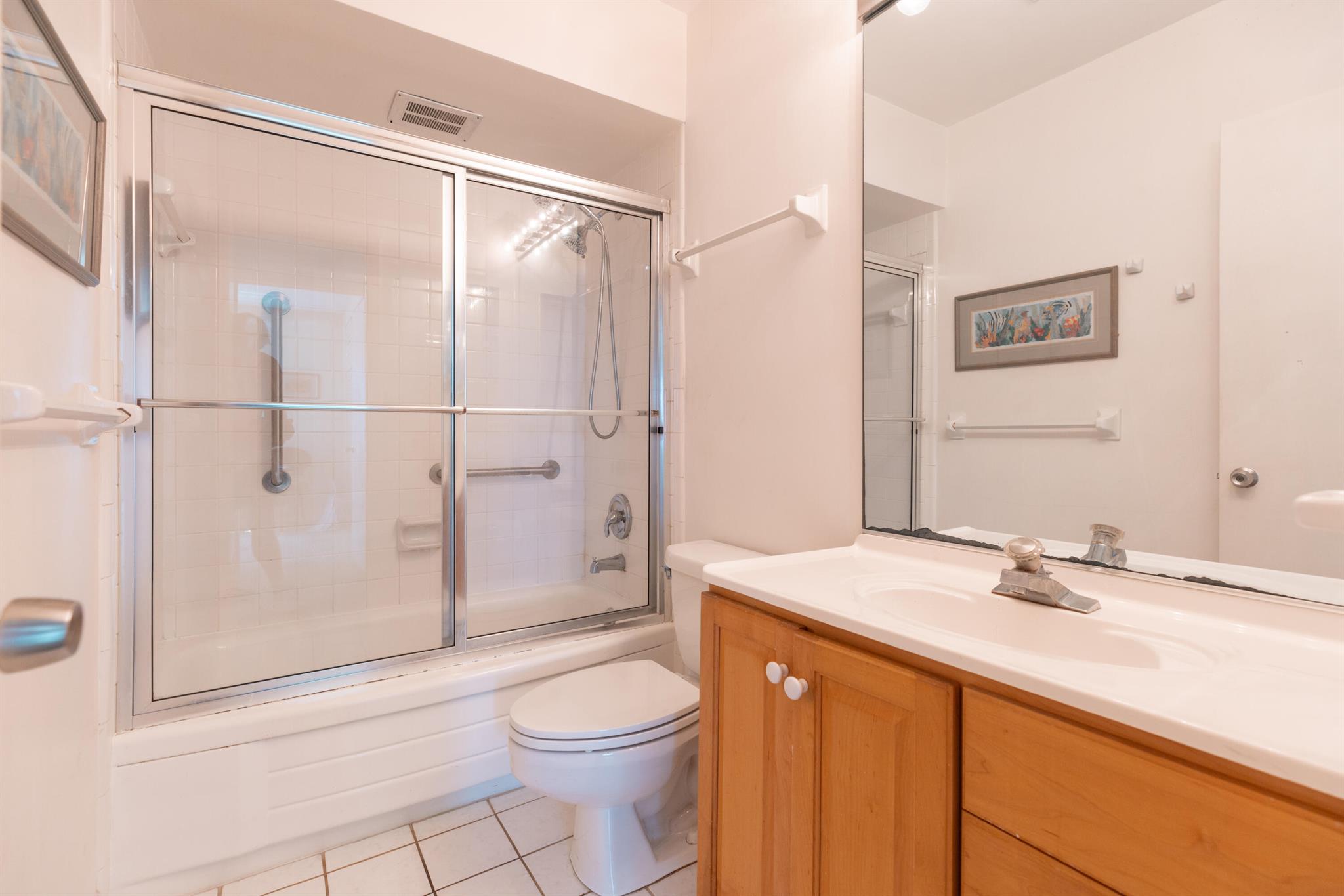 1850 S Ocean Drive 318 Property Photo 13