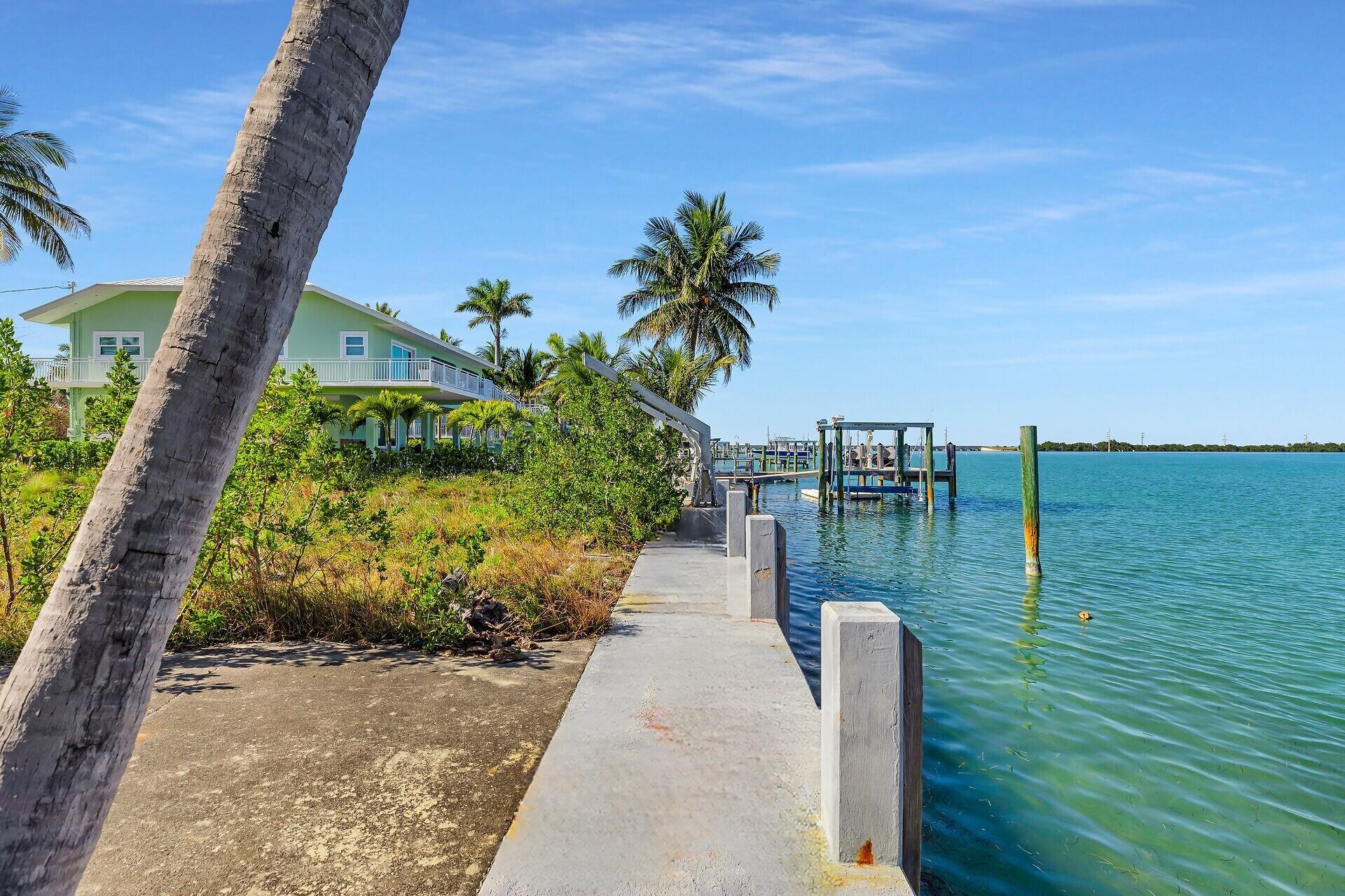 421 Harbour Drive Property Photo 13