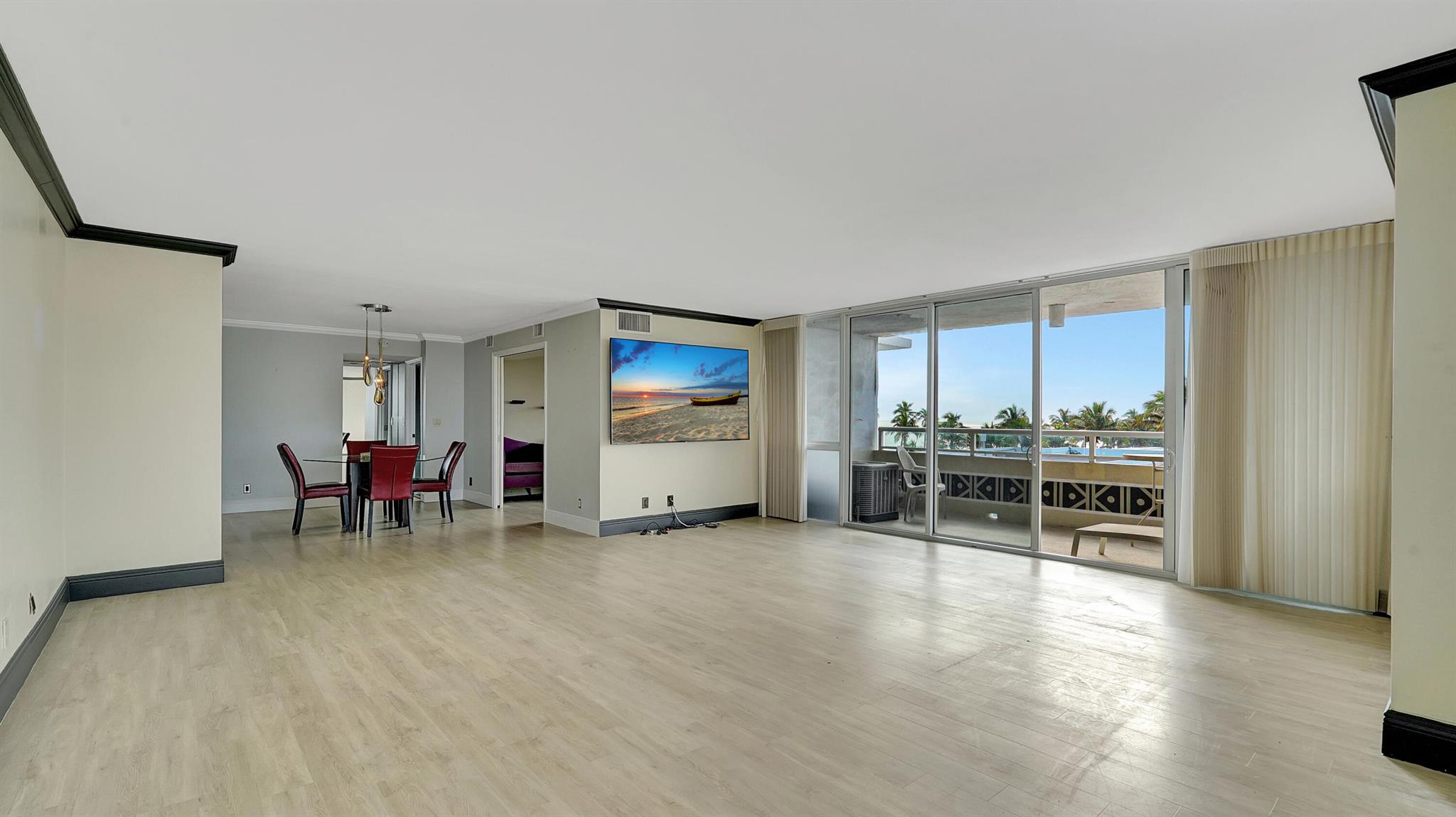 545 S Fort Lauderdale Beach Boulevard 403 Property Photo 5