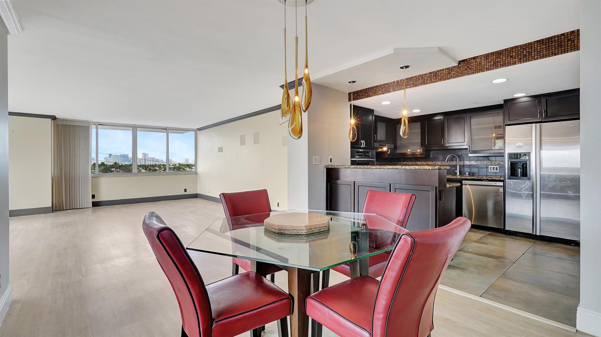 545 S Fort Lauderdale Beach Boulevard 403 Property Photo 8