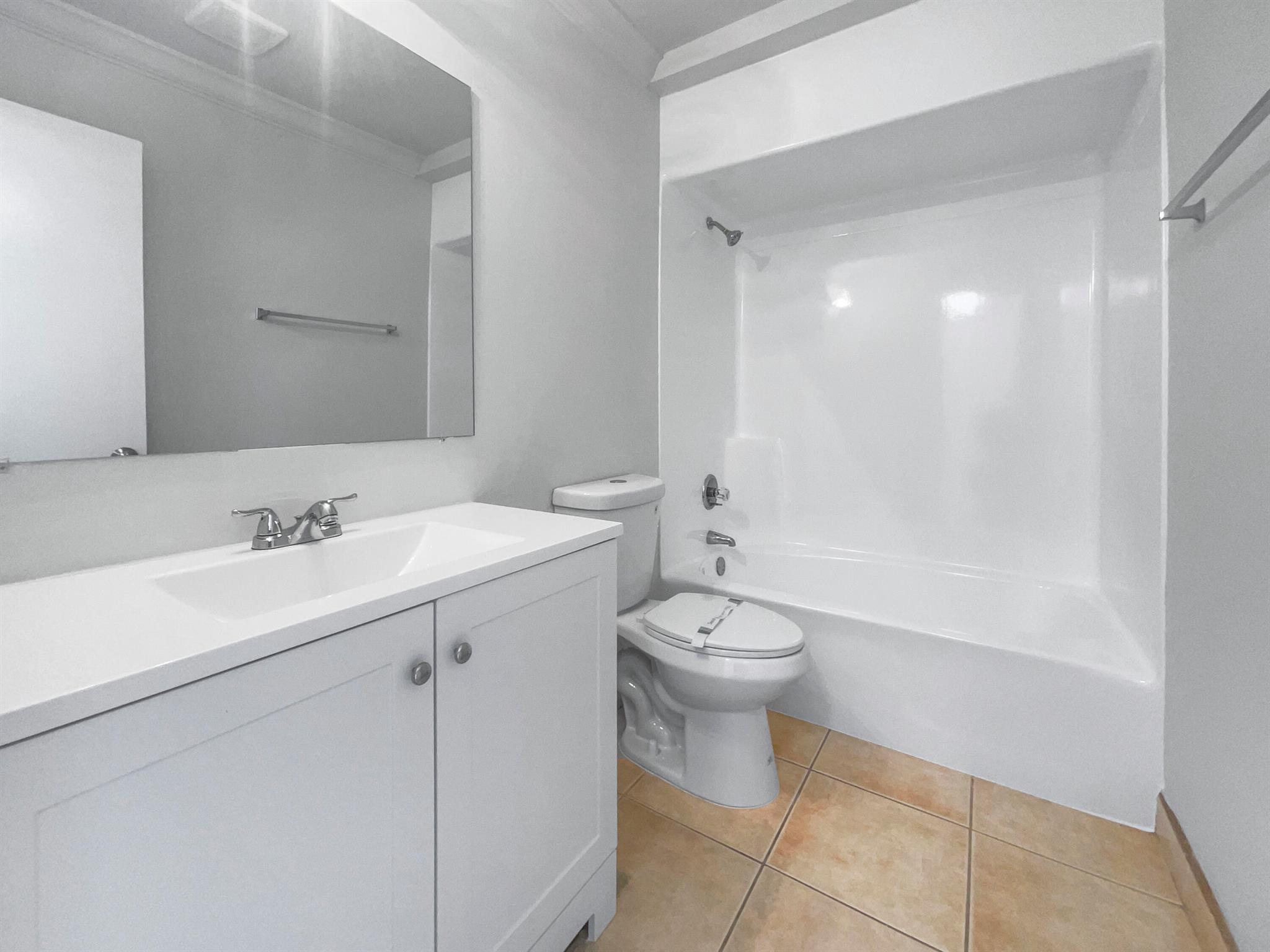 1521 Nw 80th Avenue H Property Photo 8