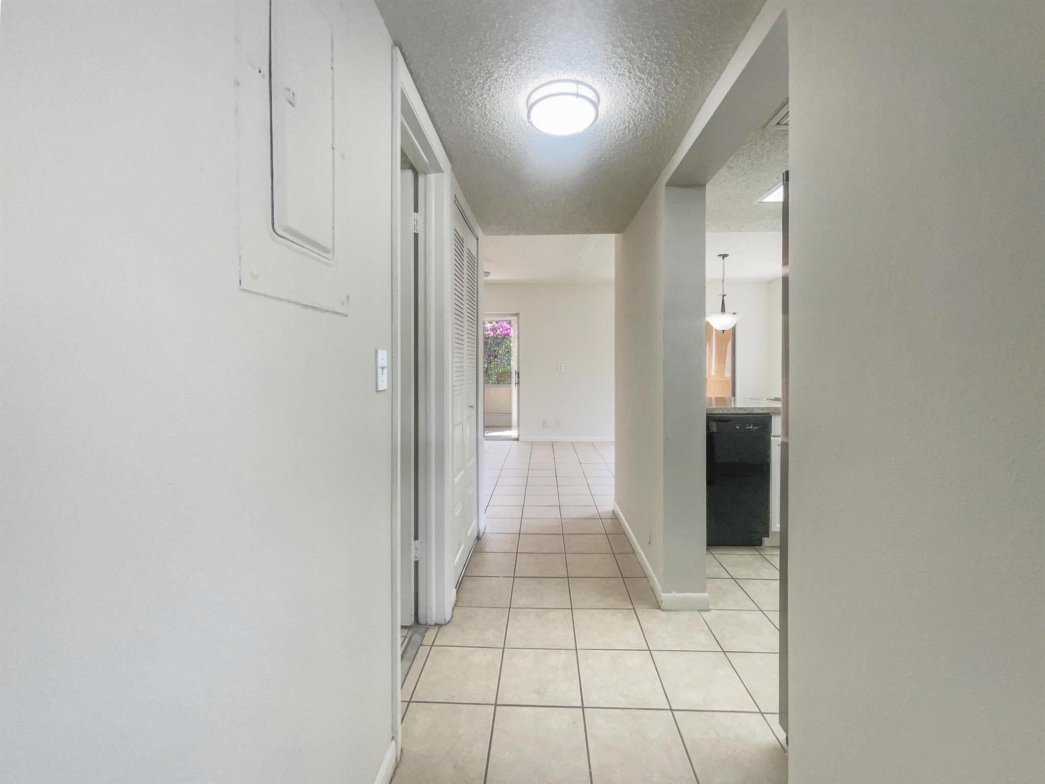 1521 Nw 80th Avenue H Property Photo 13