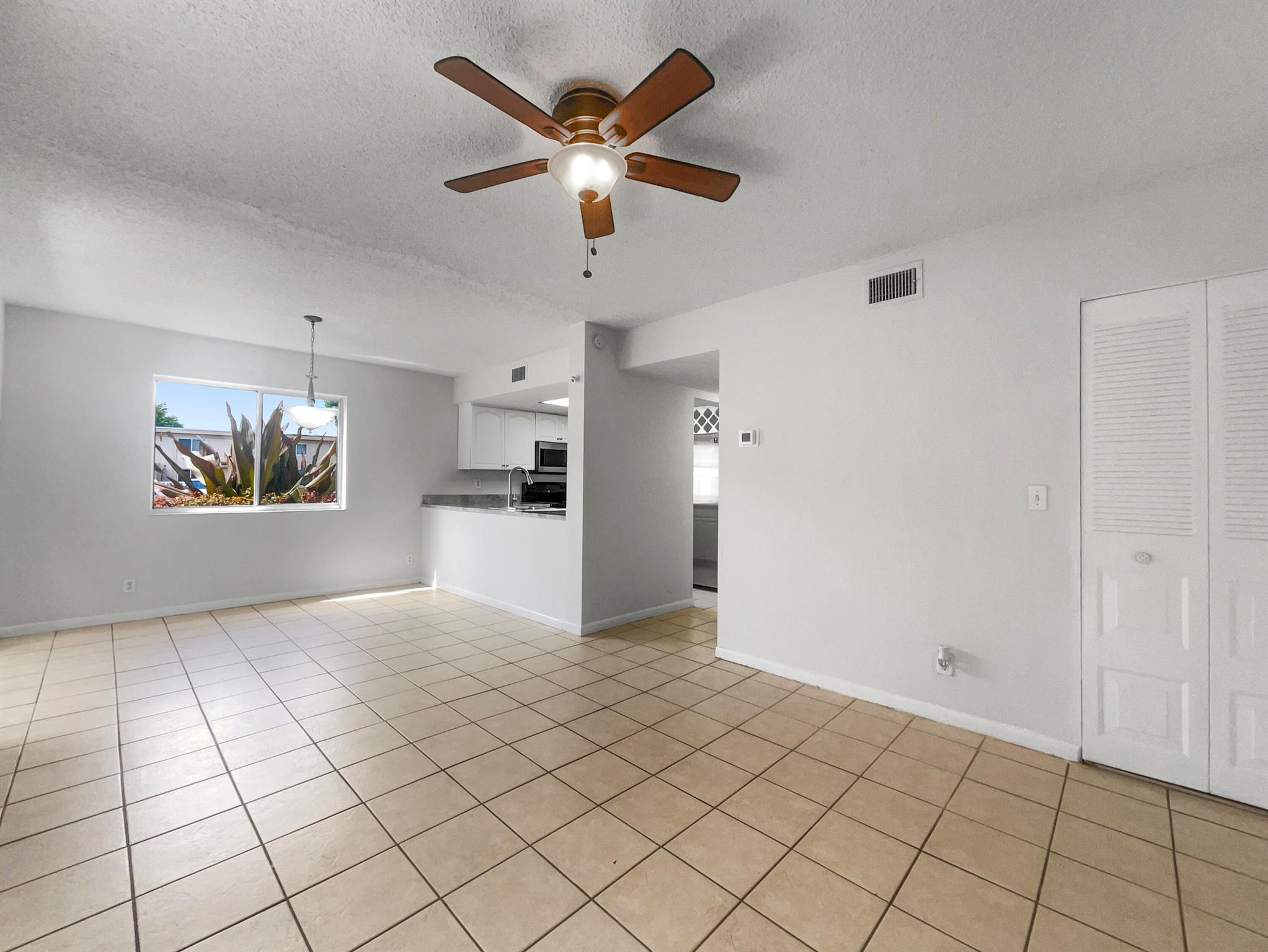 1521 Nw 80th Avenue H Property Photo 16