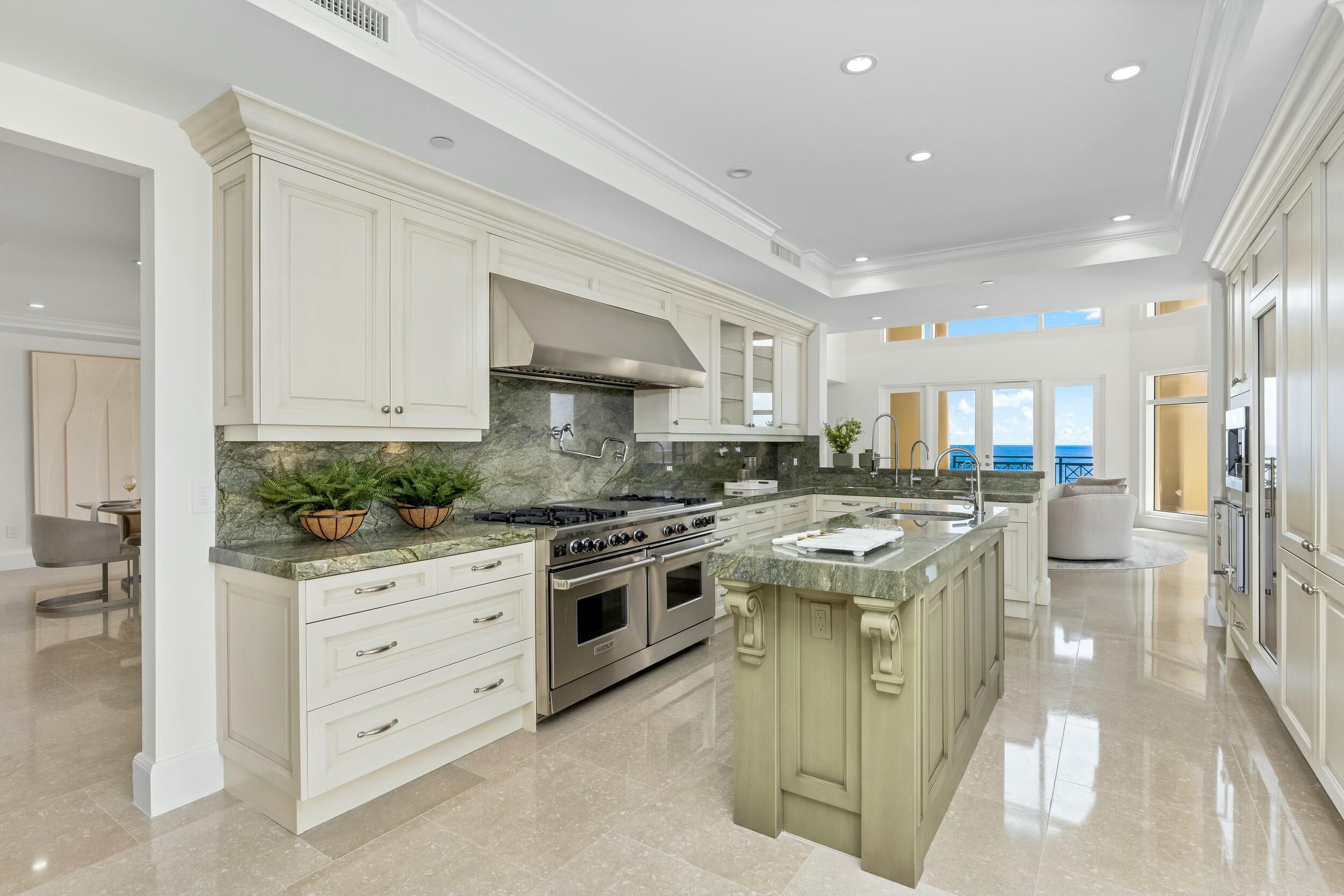 2500 S Ocean Boulevard 903 Property Photo 11