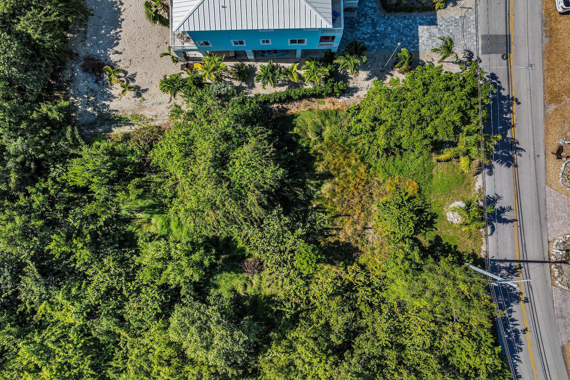 123 Bimini Drive Property Photo 4