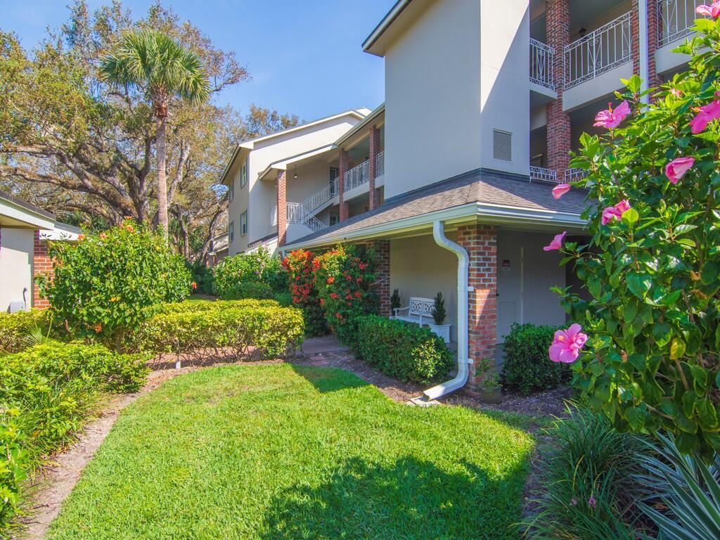 109 W Park Shores Circle 40