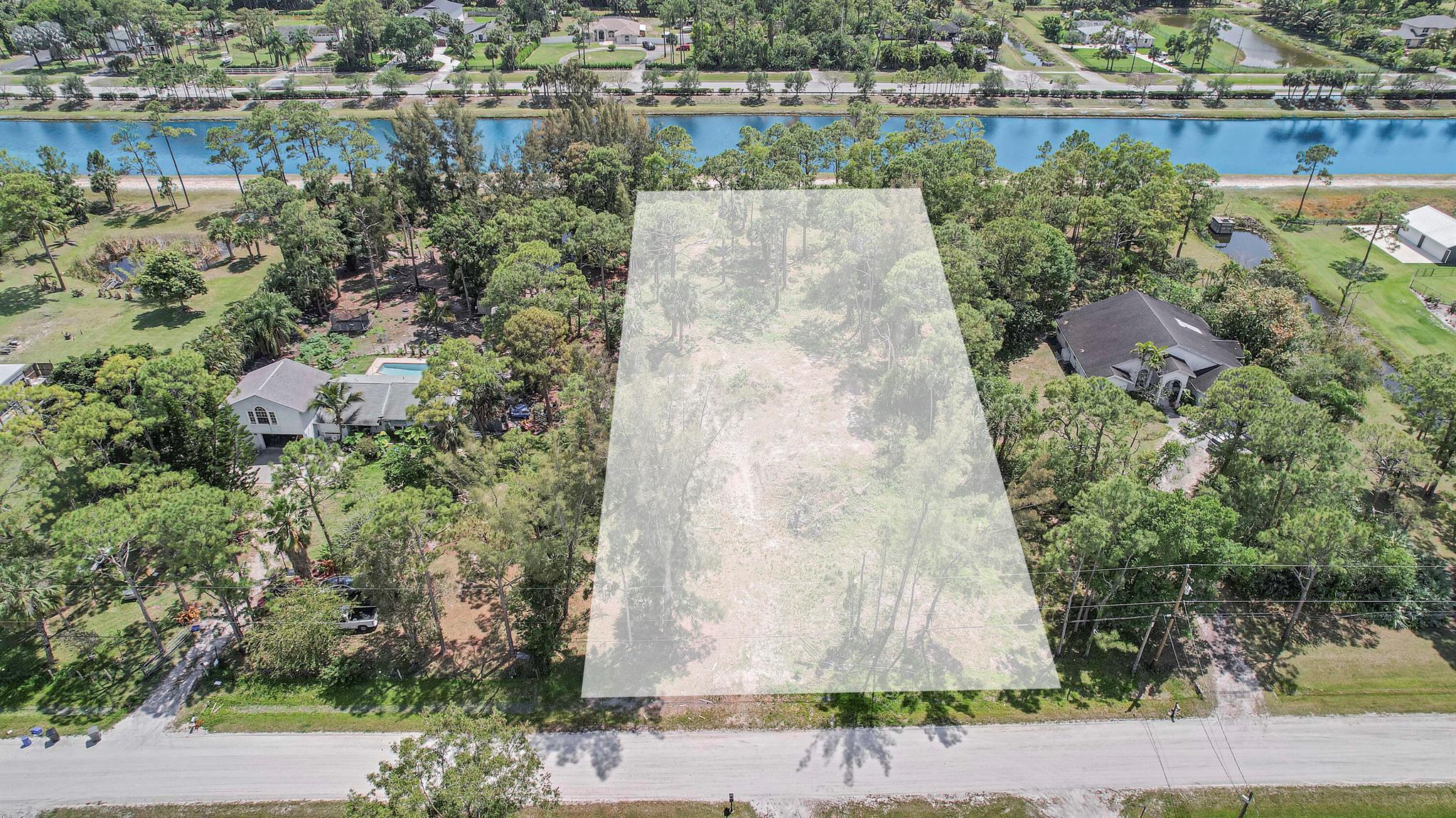 11220 61st Street Property Photo 2