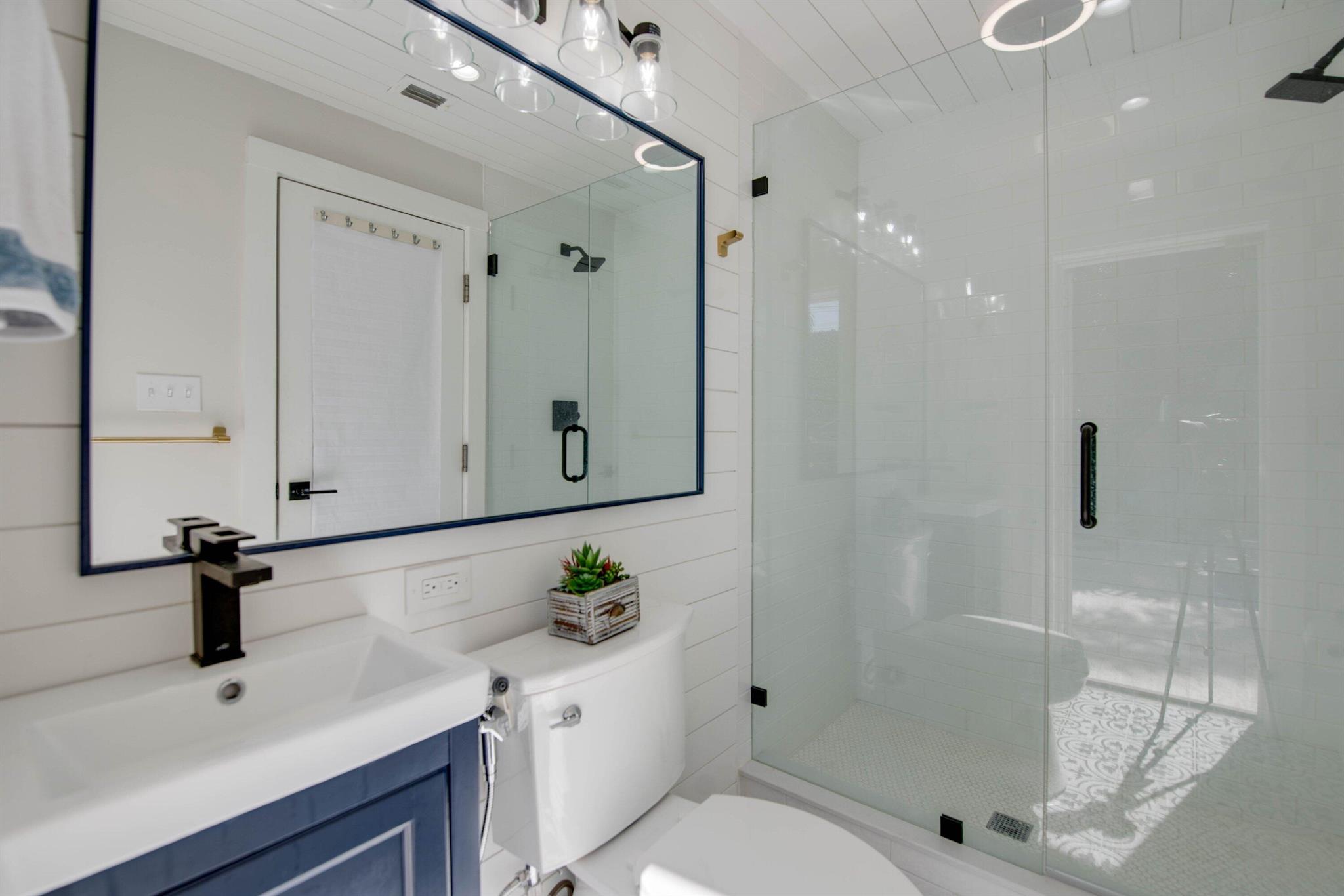 1414 18th Street Property Photo 11