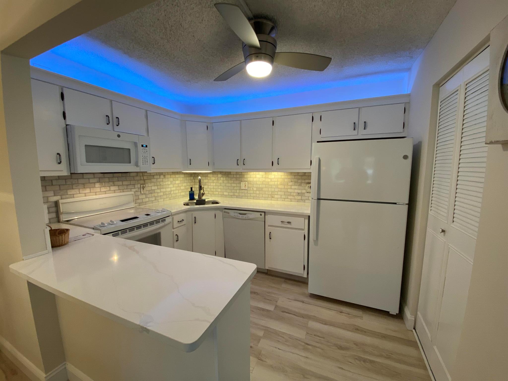 5991 Whispering Pine Way D-1 Property Photo 11
