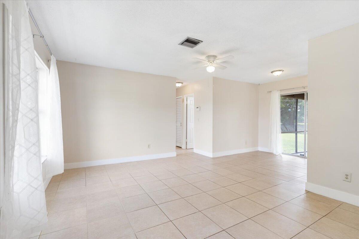 748 Altura Street Property Photo 14