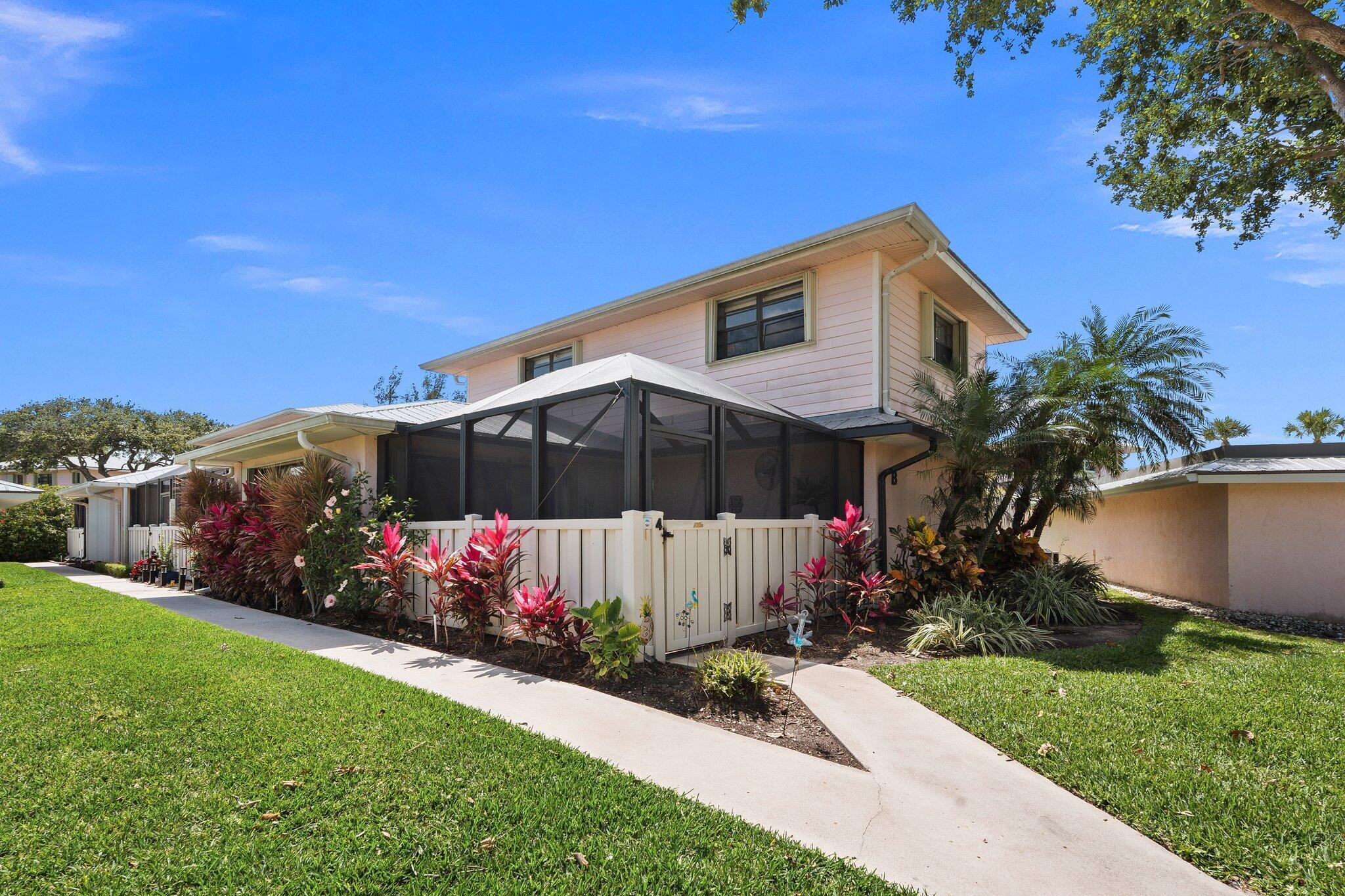 1771 Gulfstream Avenue B4 Property Photo 12