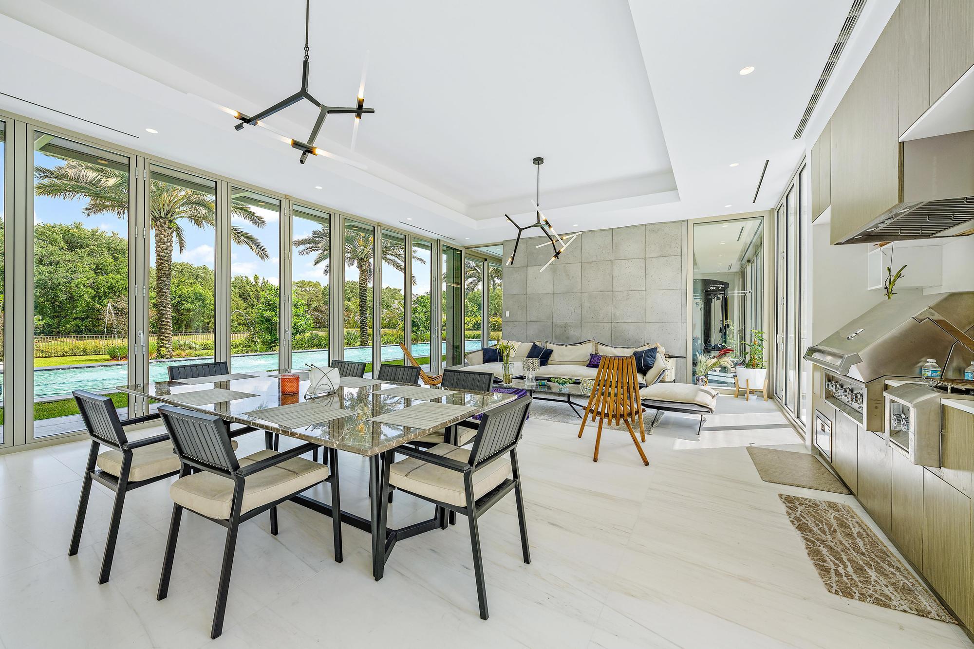 8119 Man O War Road Property Photo 16