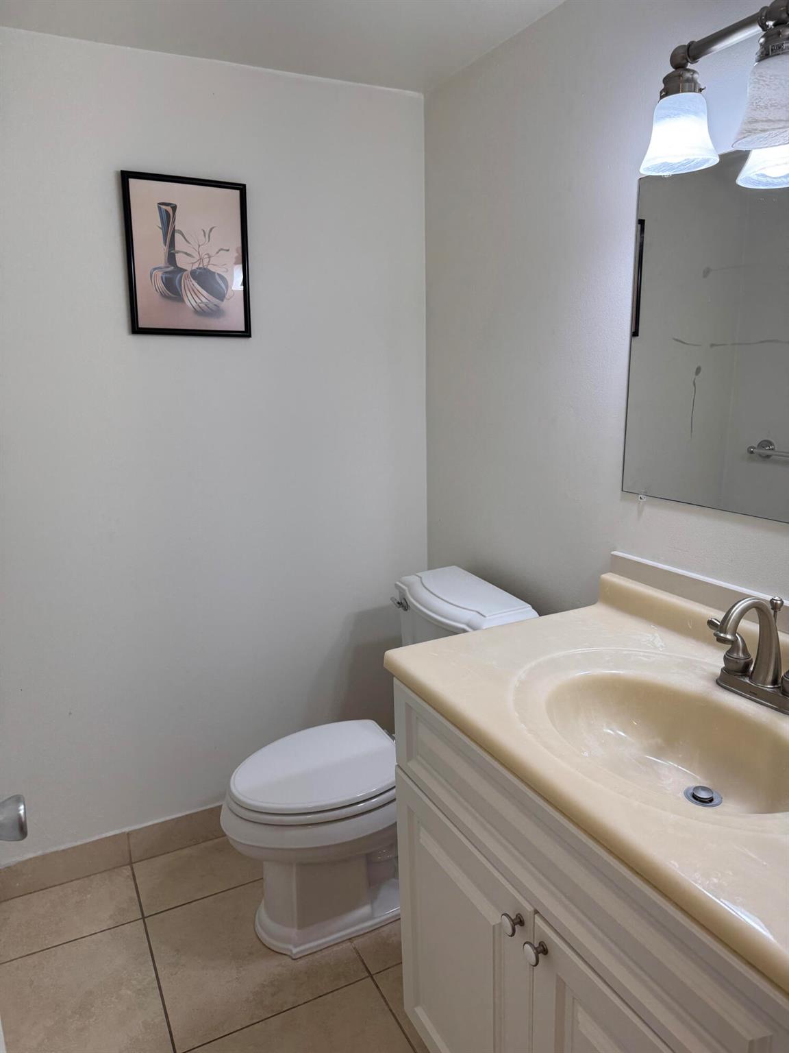 721 Lori Drive 113 Property Photo 18