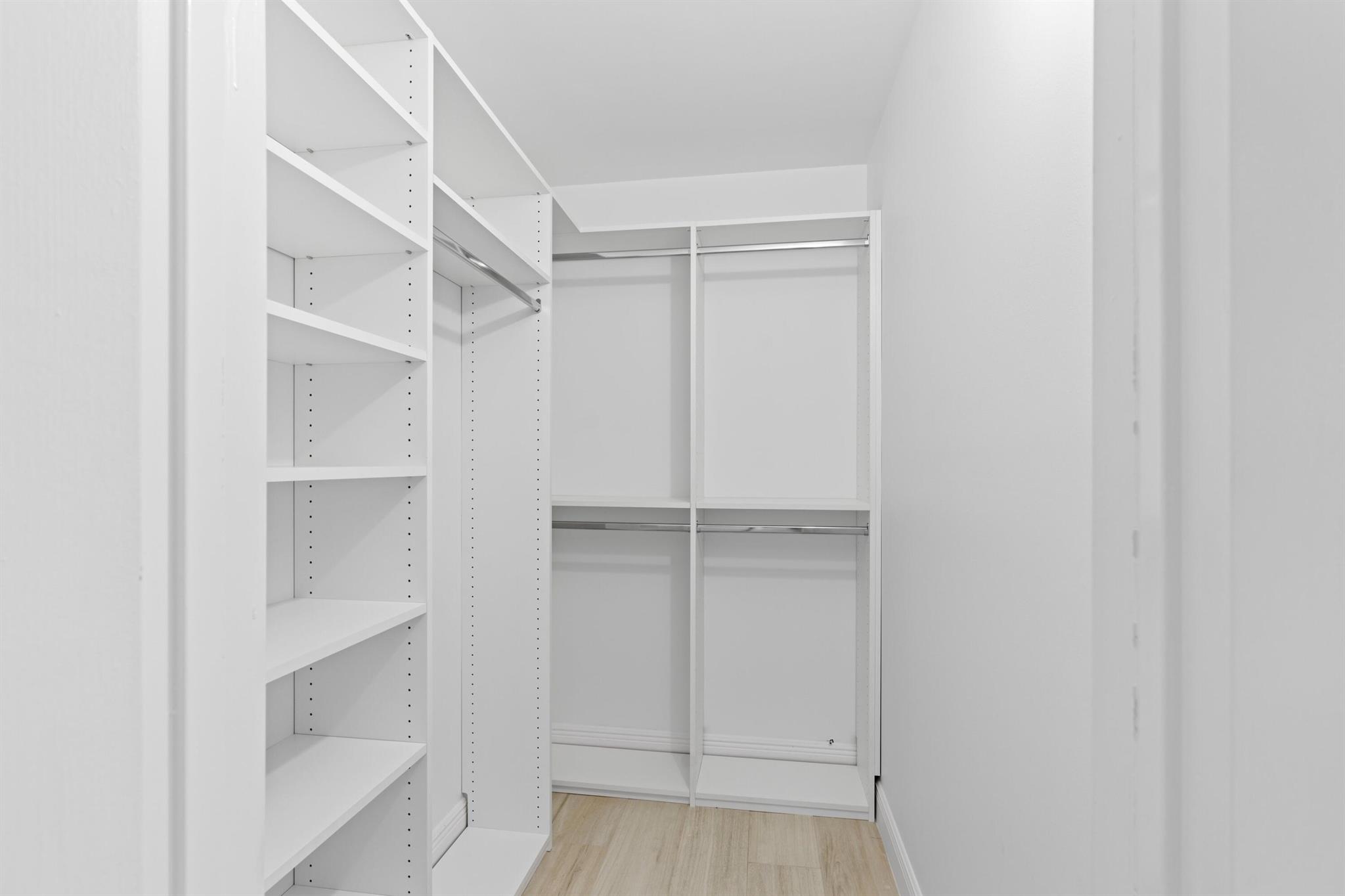 4042 Newcastle C Property Photo 15