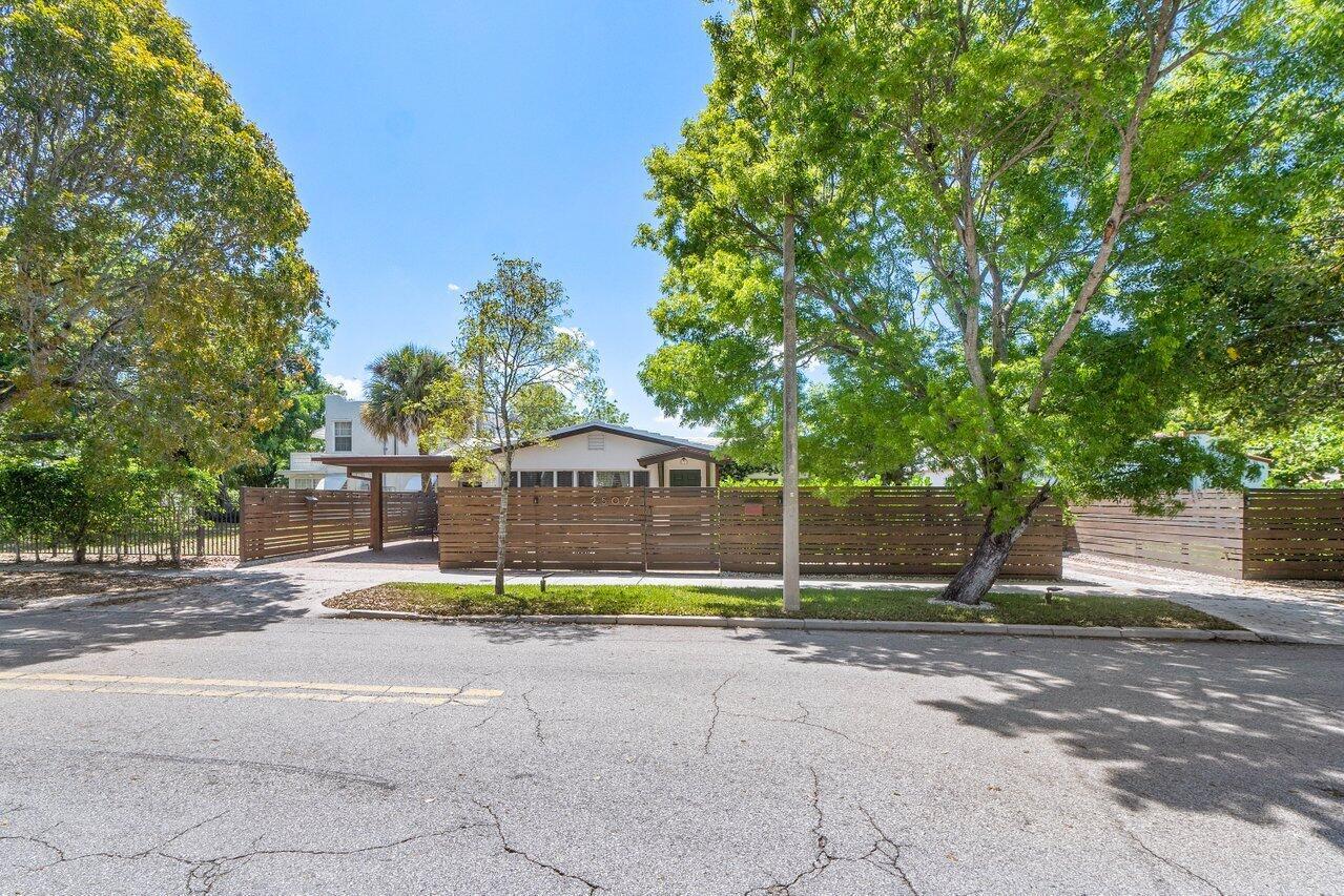 706 Sunset Road C Property Photo 15