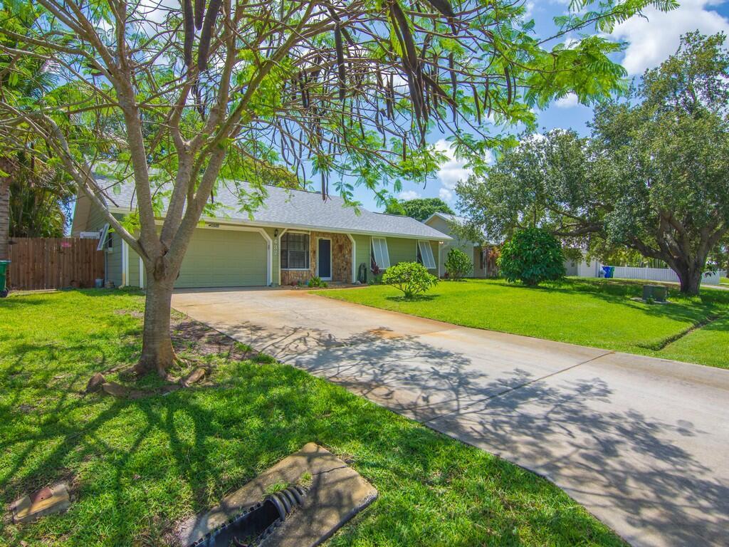 437 Thomas Street Property Photo 10