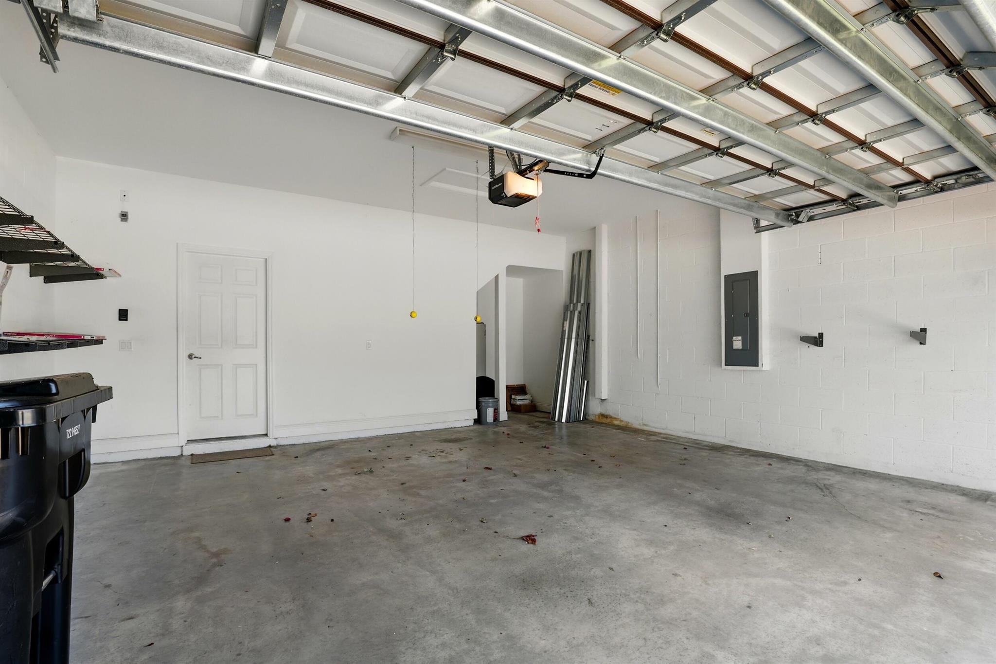 228 Se Via Visconti Property Photo 27