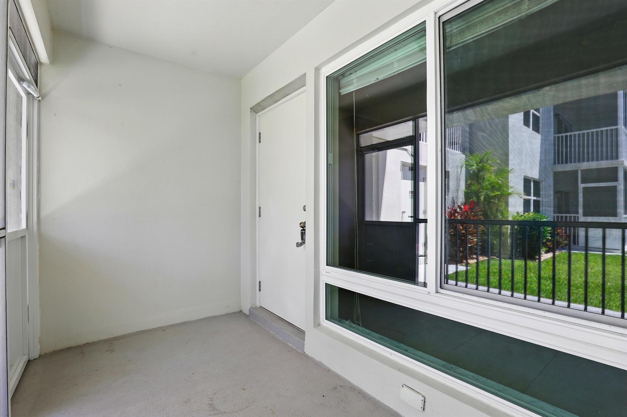 1439 S Ocean Boulevard 102 Property Photo 3