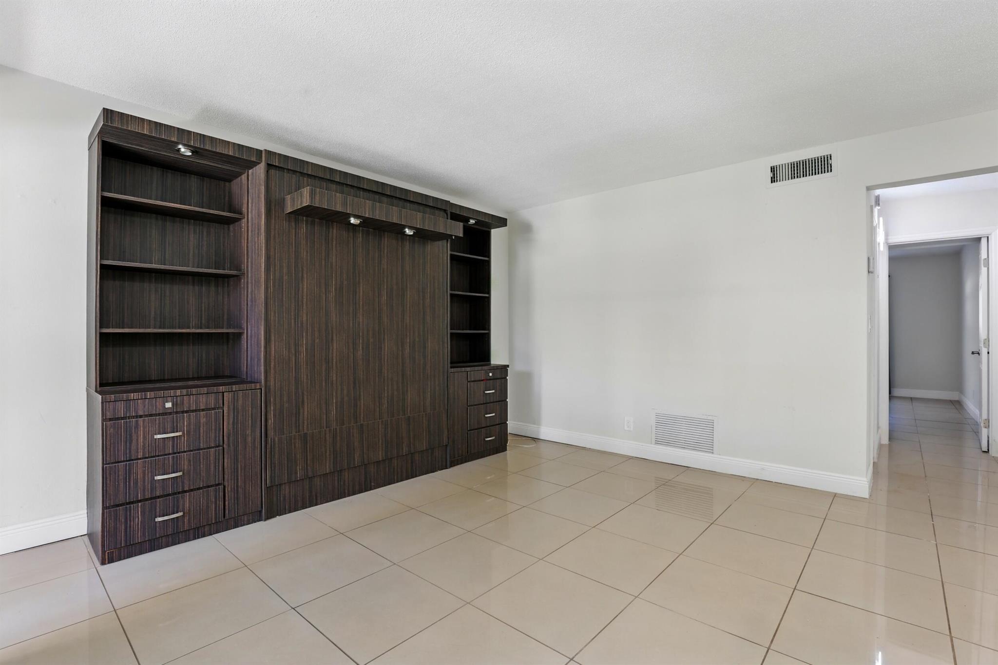 1439 S Ocean Boulevard 102 Property Photo 13