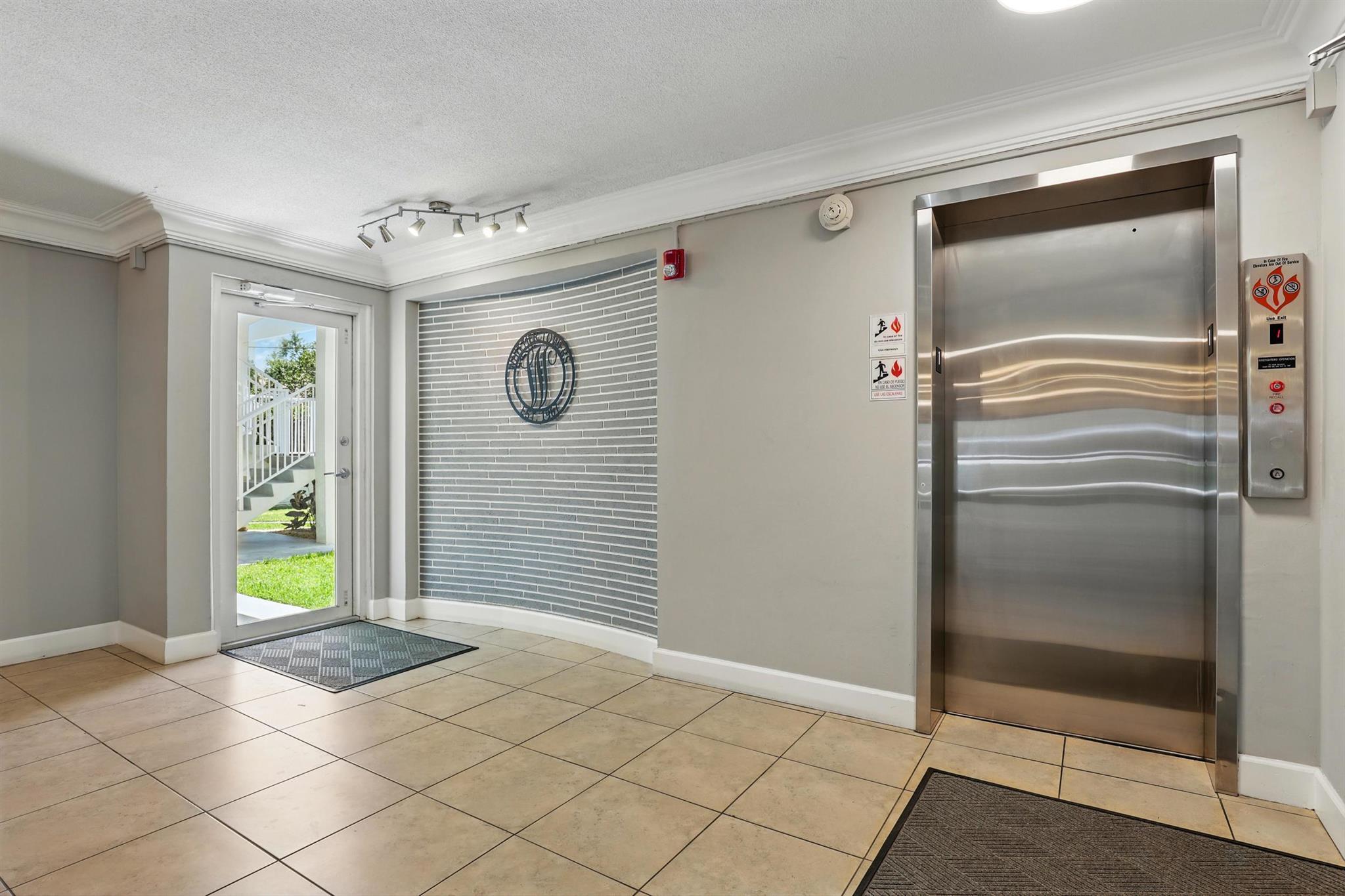 1439 S Ocean Boulevard 102 Property Photo 25