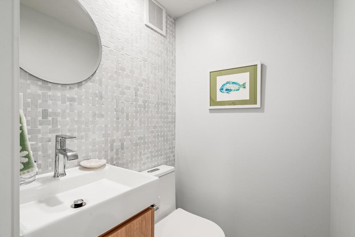 1881 E Pebble Path Property Photo 6
