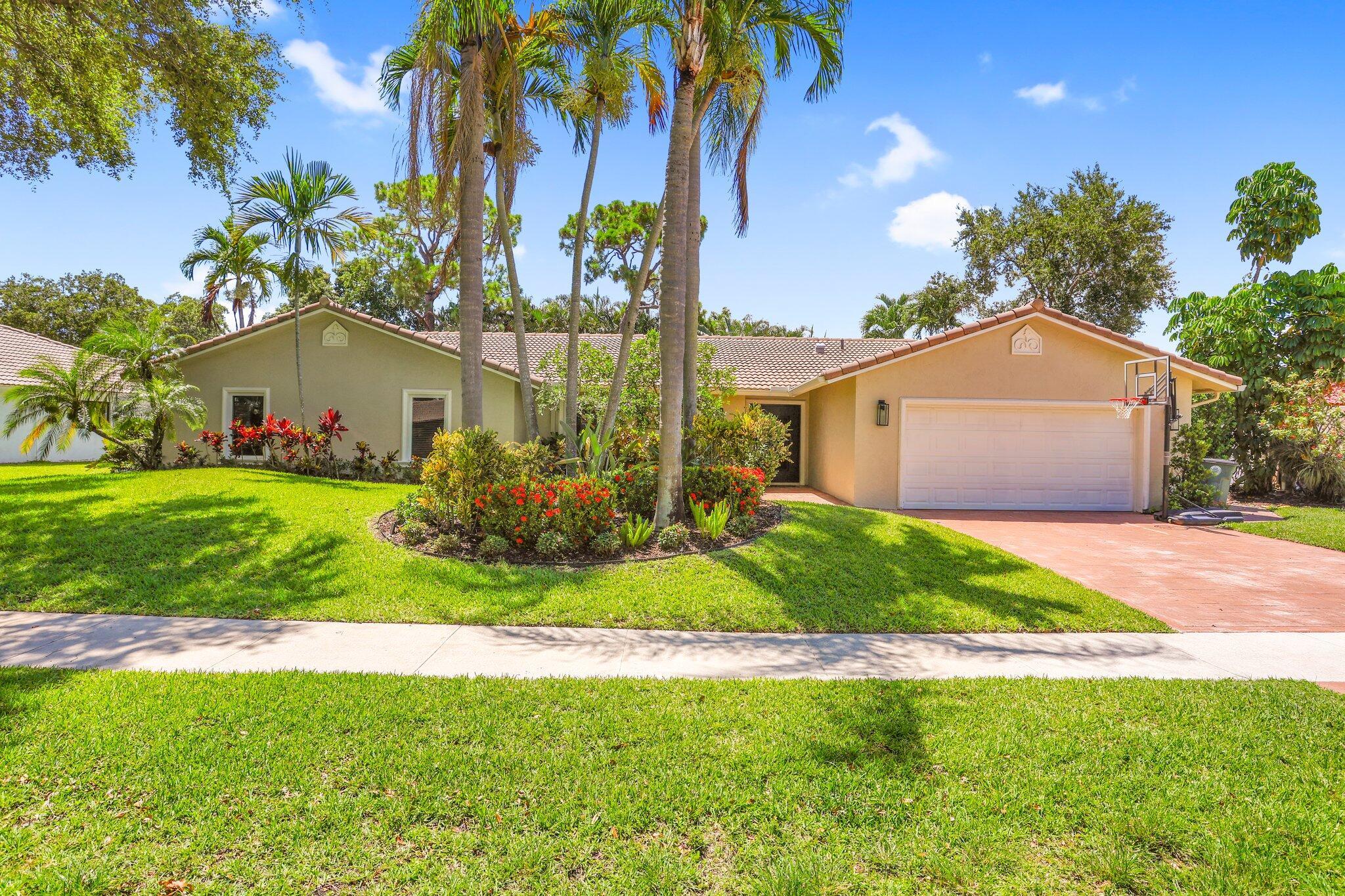 6769 Entrada Place Property Photo 1