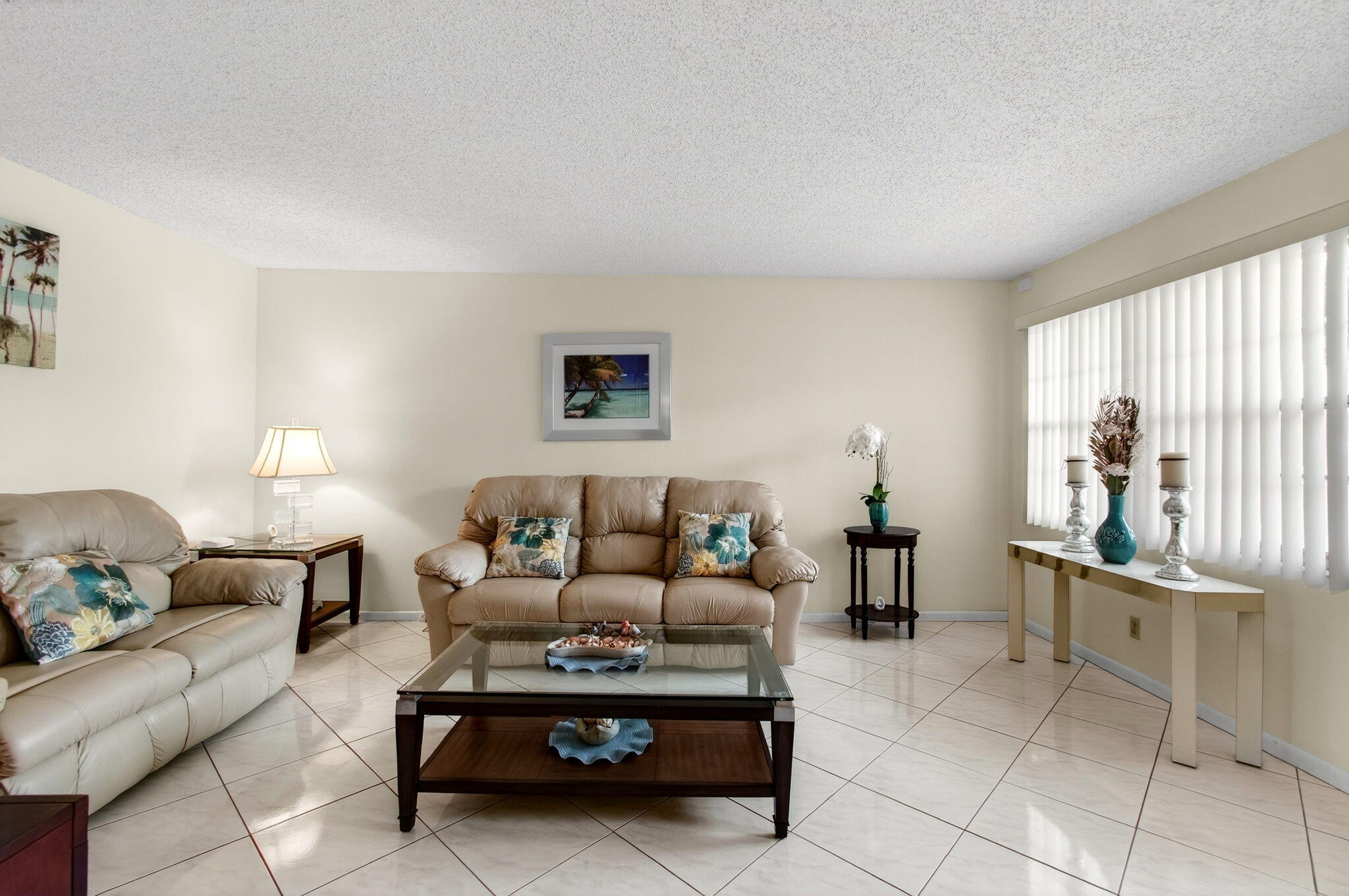 2070 Guildford D Property Photo 22