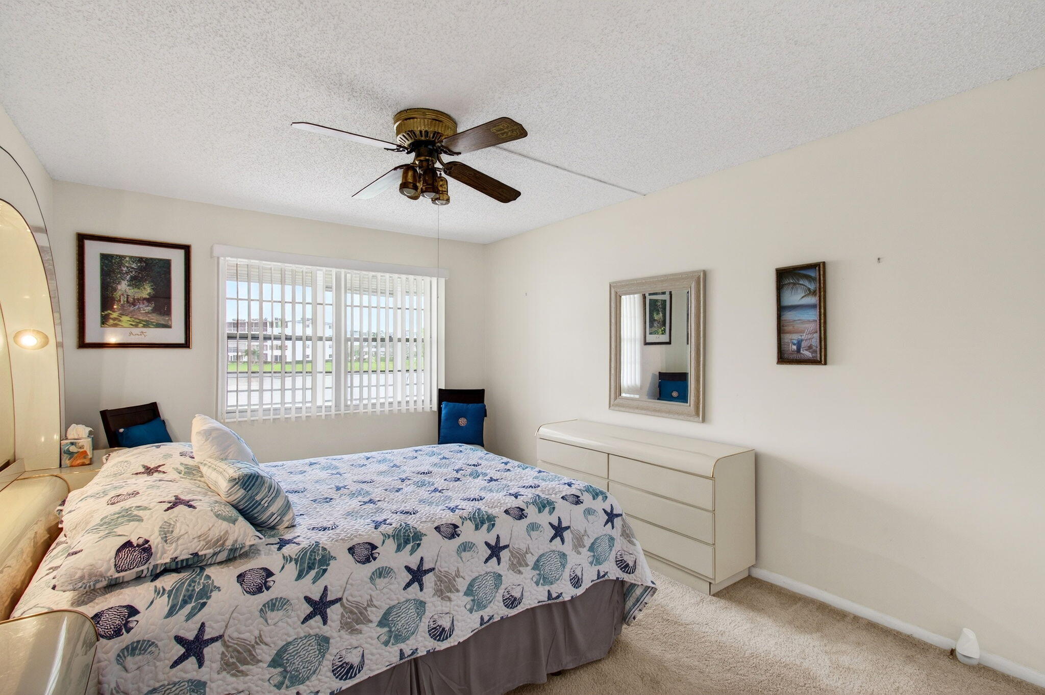 2070 Guildford D Property Photo 26