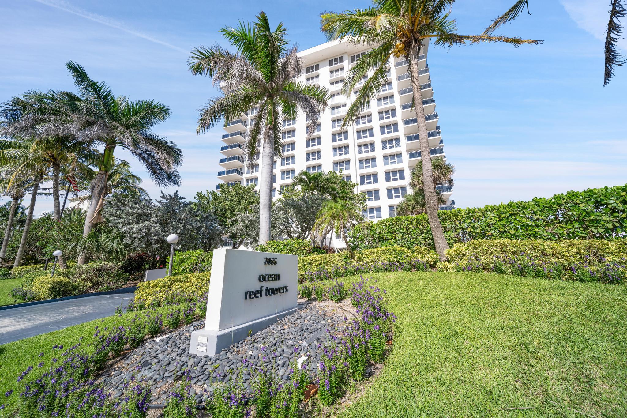 2066 N Ocean Boulevard 12ne Property Photo 1
