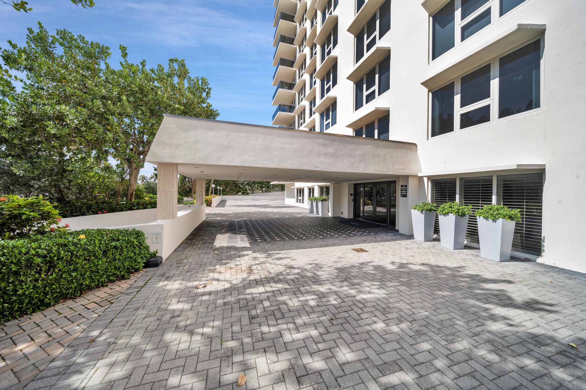 2066 N Ocean Boulevard 12ne Property Photo 49