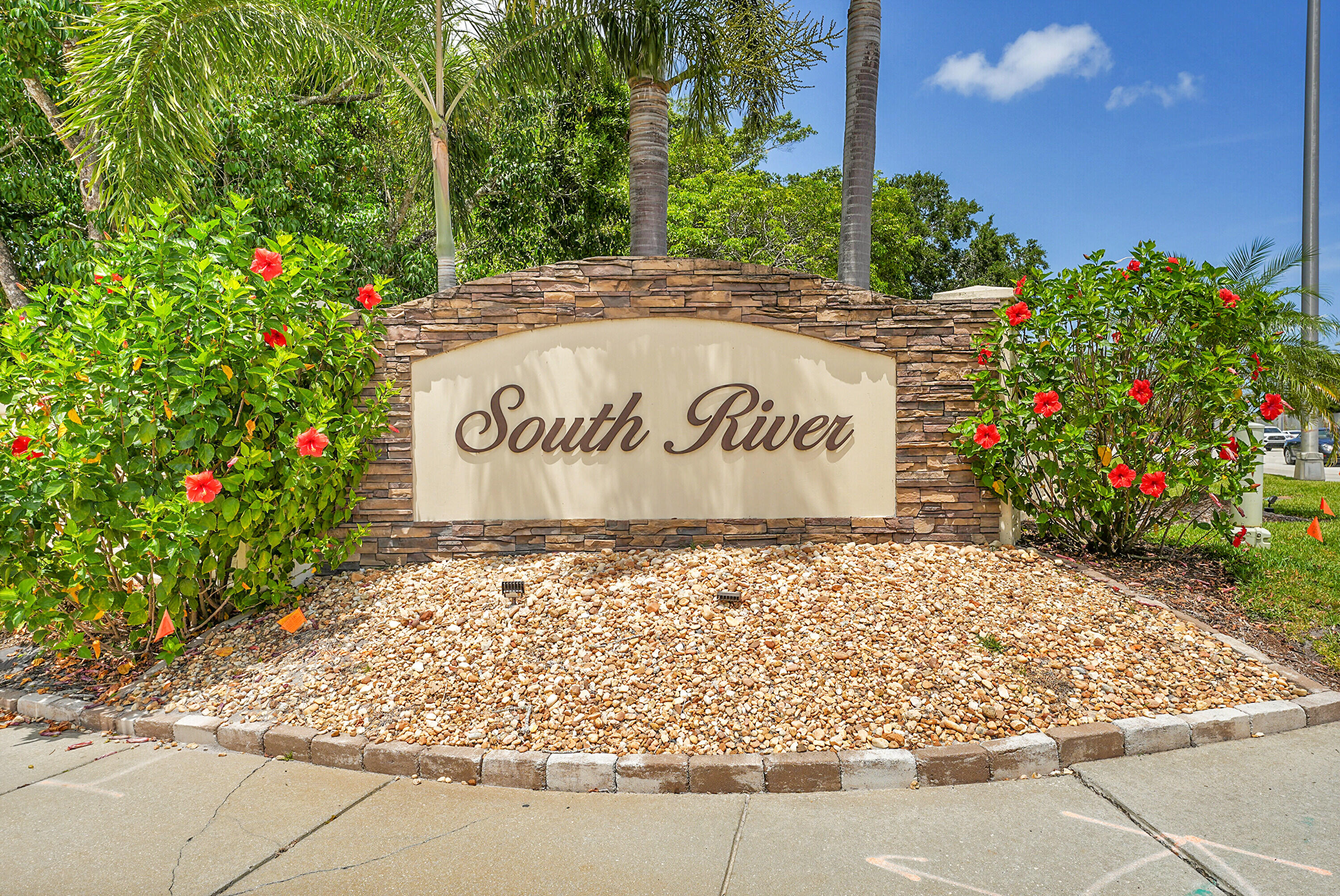 361 Sw South River Drive 103 Property Photo 6