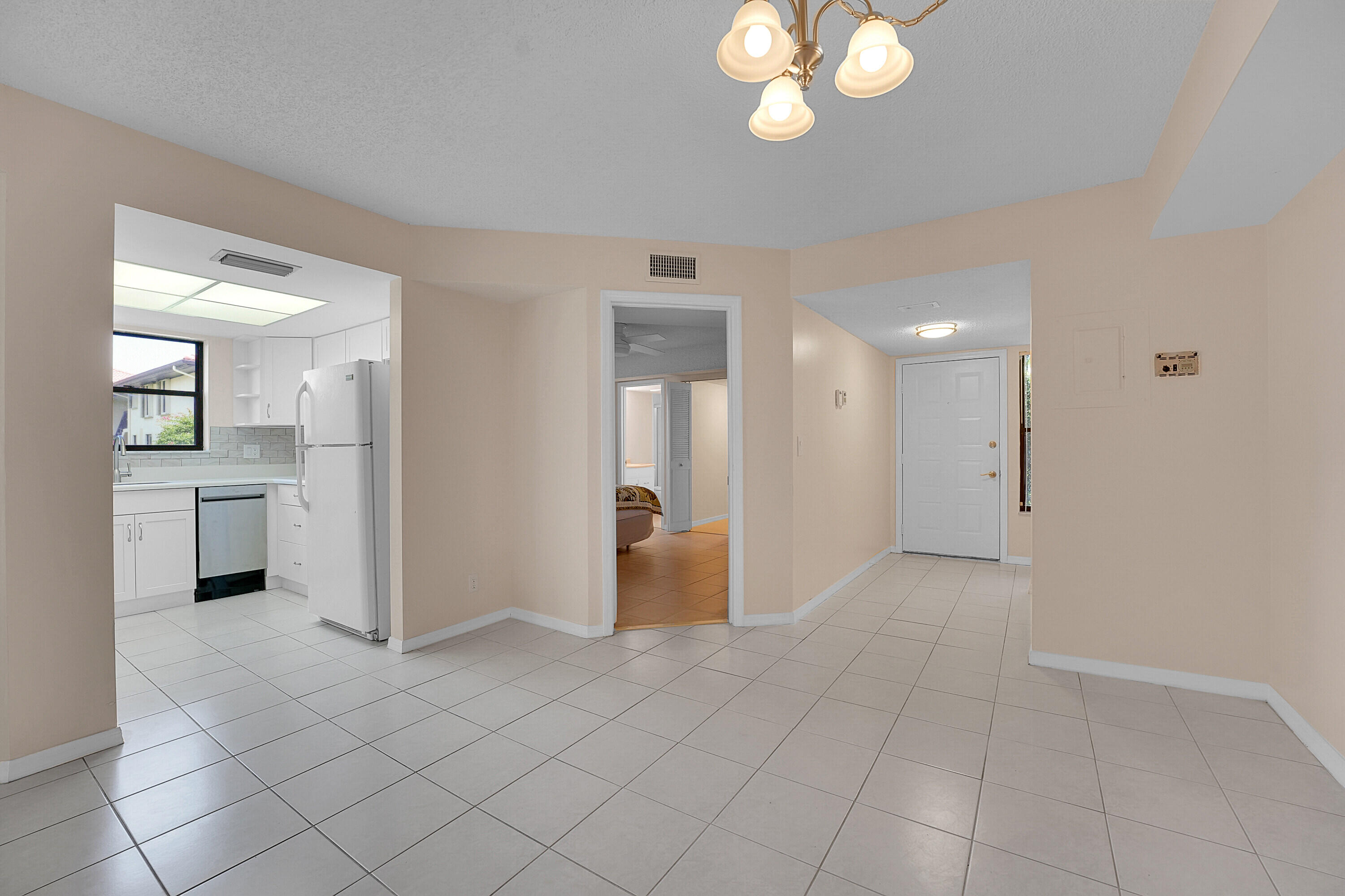361 Sw South River Drive 103 Property Photo 11