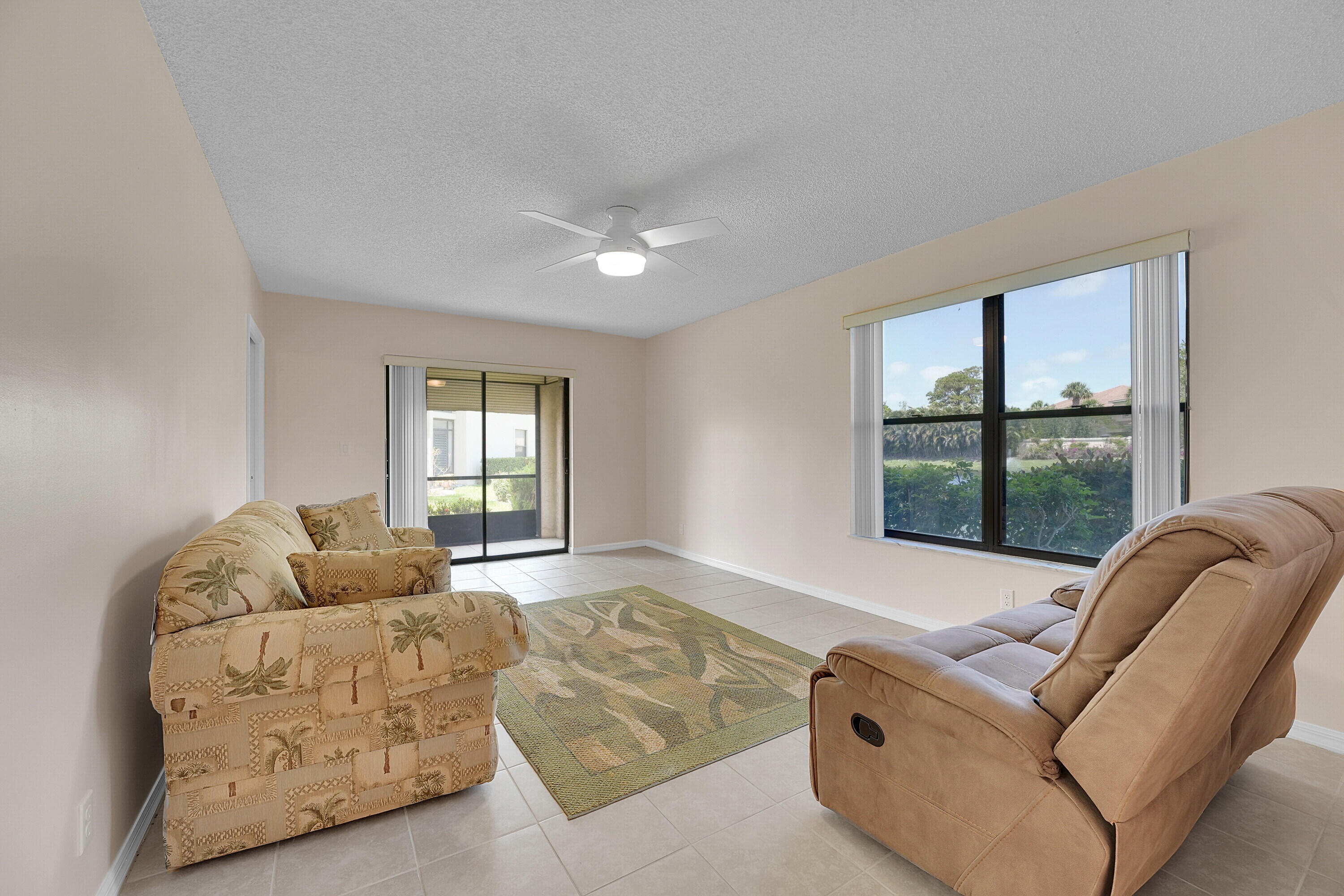 361 Sw South River Drive 103 Property Photo 12
