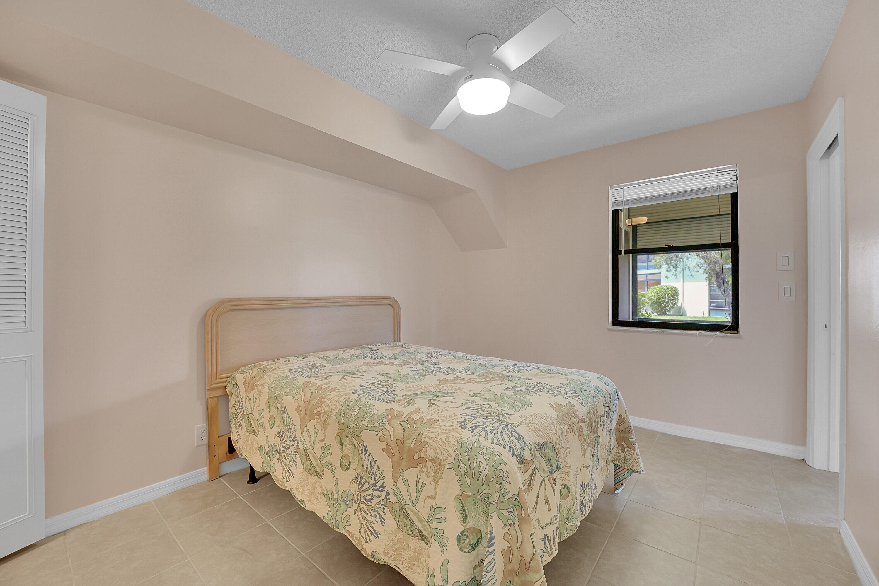 361 Sw South River Drive 103 Property Photo 21