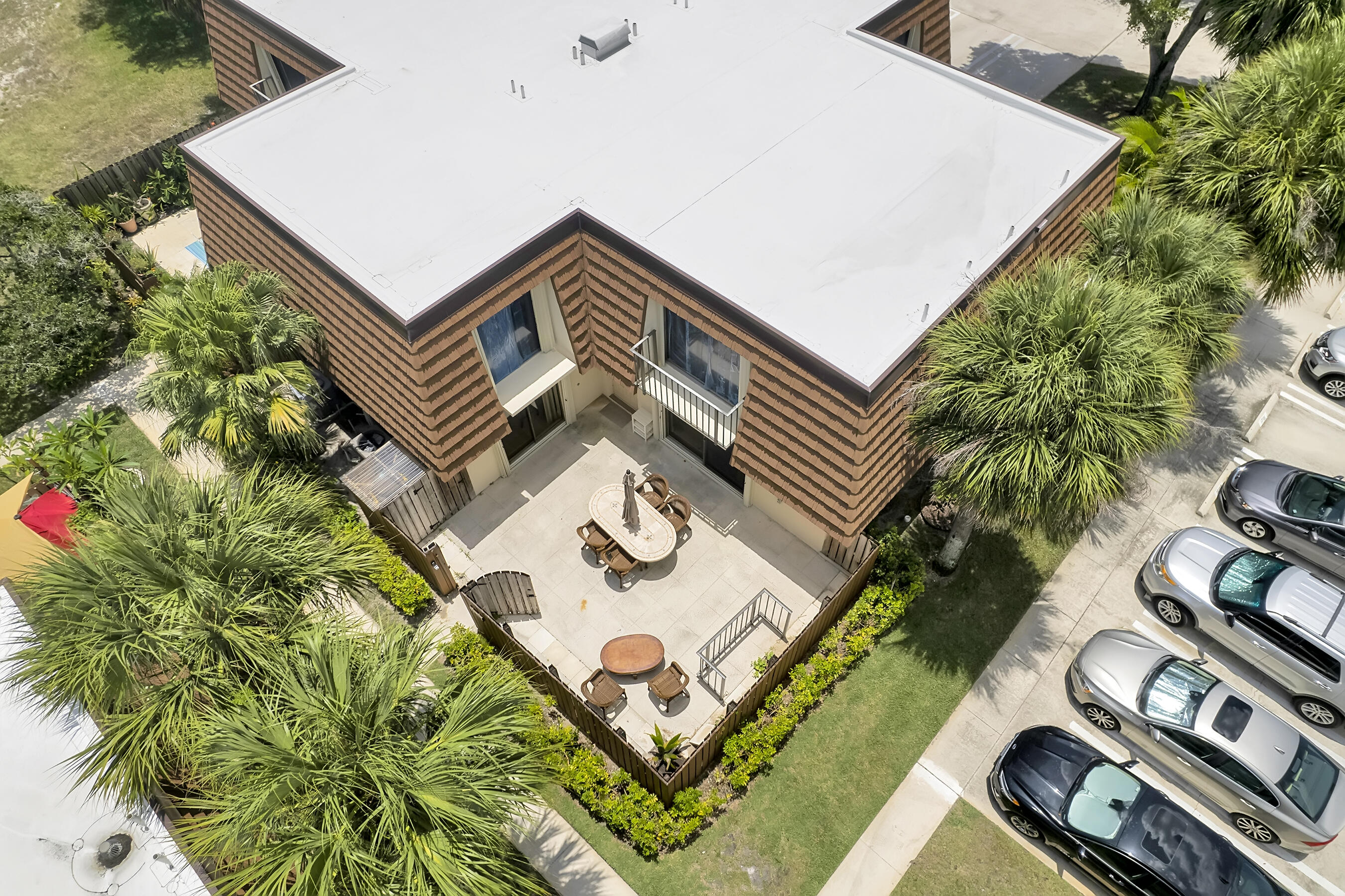 3050 30th Court Property Photo 26